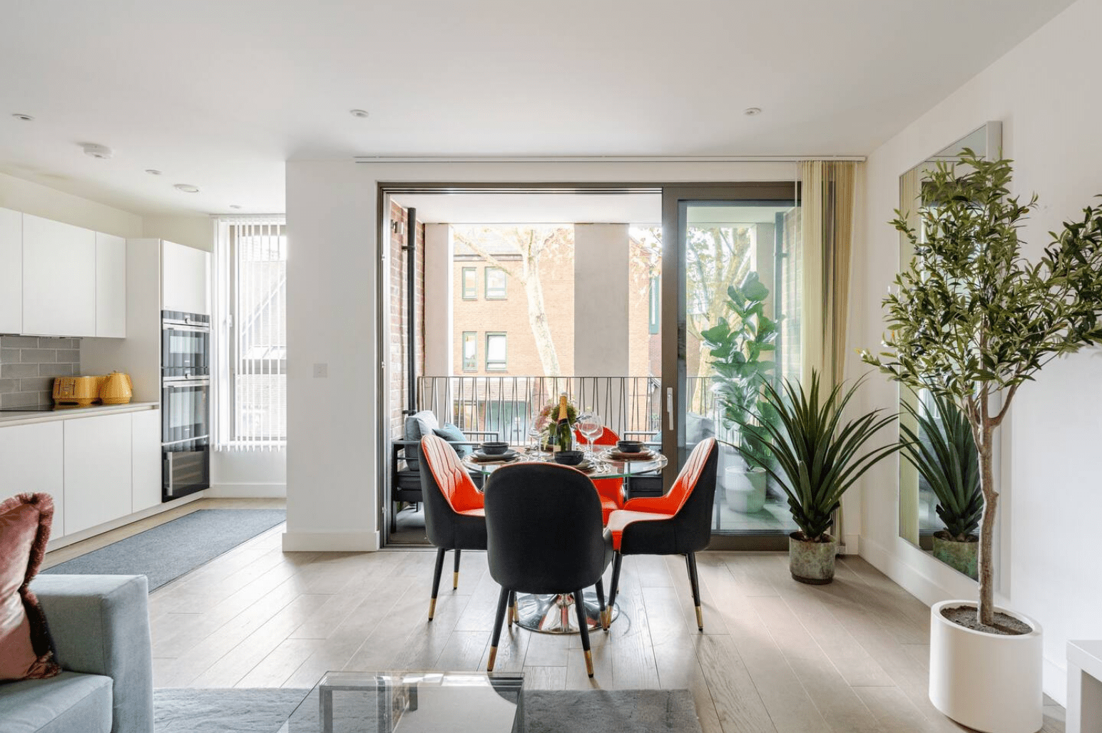 House Beigel BrickLane: Elegant 1-Bedroom Luxury Apartment, Family-Friendly, London