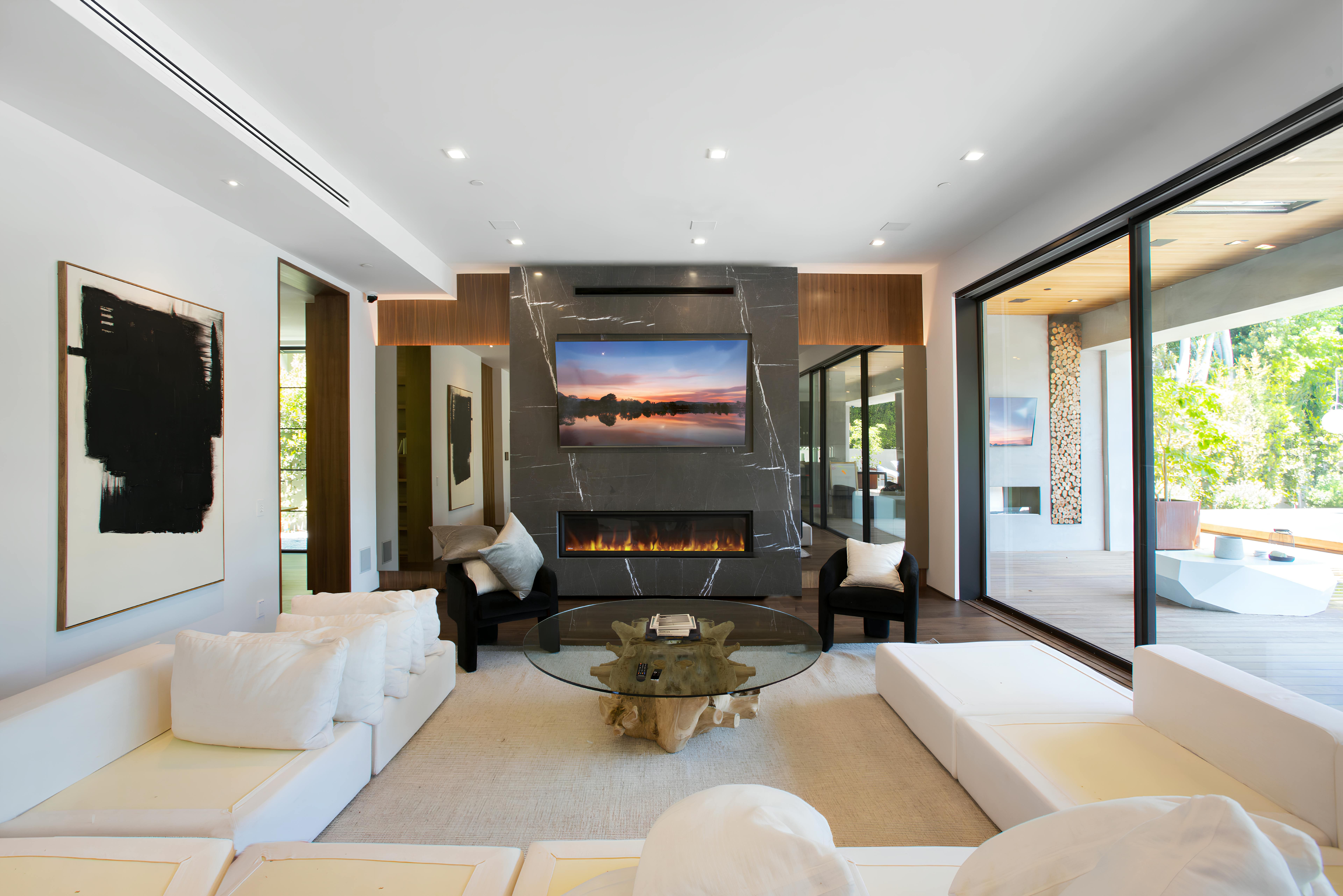 House Benedict Canyon Beverly Hills: 6-Bedroom Luxury Villa with Pool, Beverly Hills
