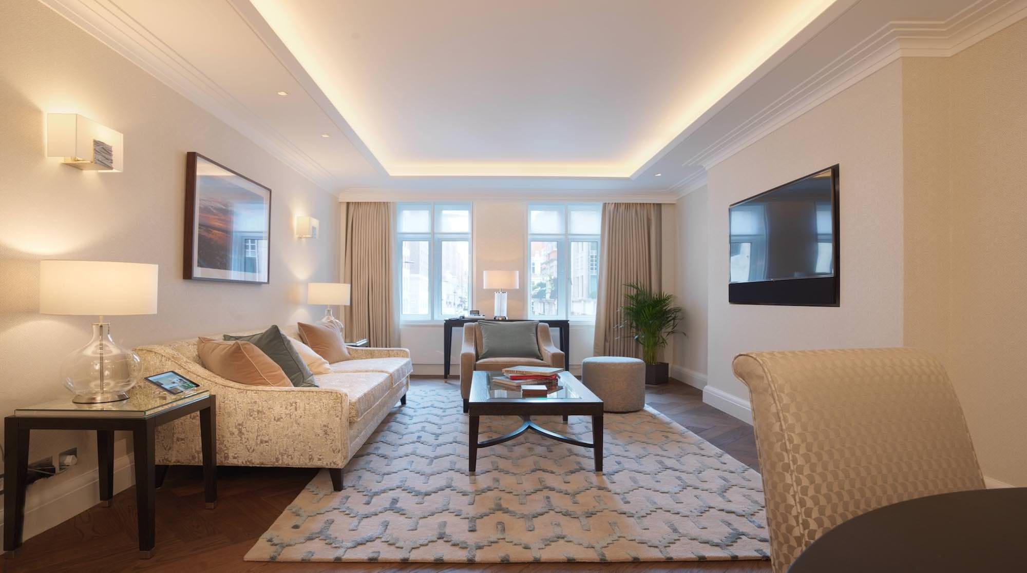 House Berkeley Mayfair: Luxury 1-Bedroom Apartment with Concierge Services, Mayfair