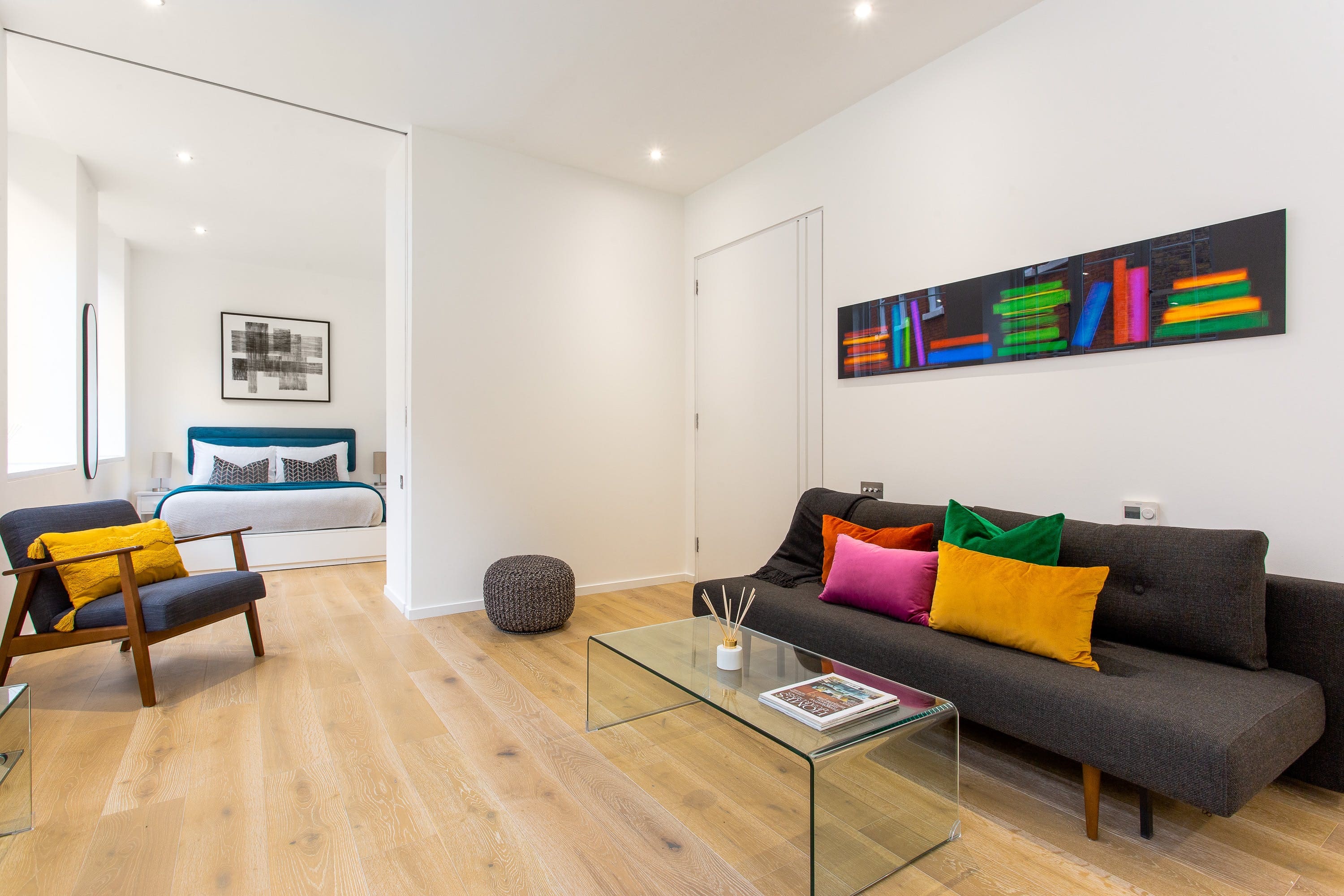 House Berwick Soho Soho 8: 2-Bedroom Luxury Apartment in Vibrant Soho, London