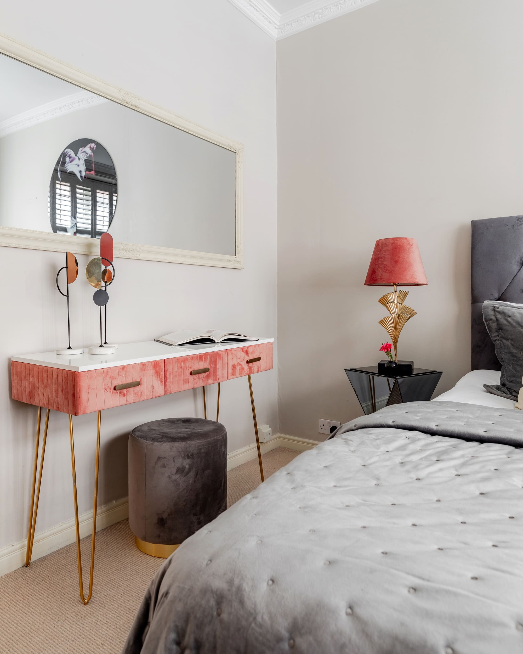 House Bloomsbury Holborn Holborn 3: Stylish 3-Bedroom Apartment with City Views, Holborn