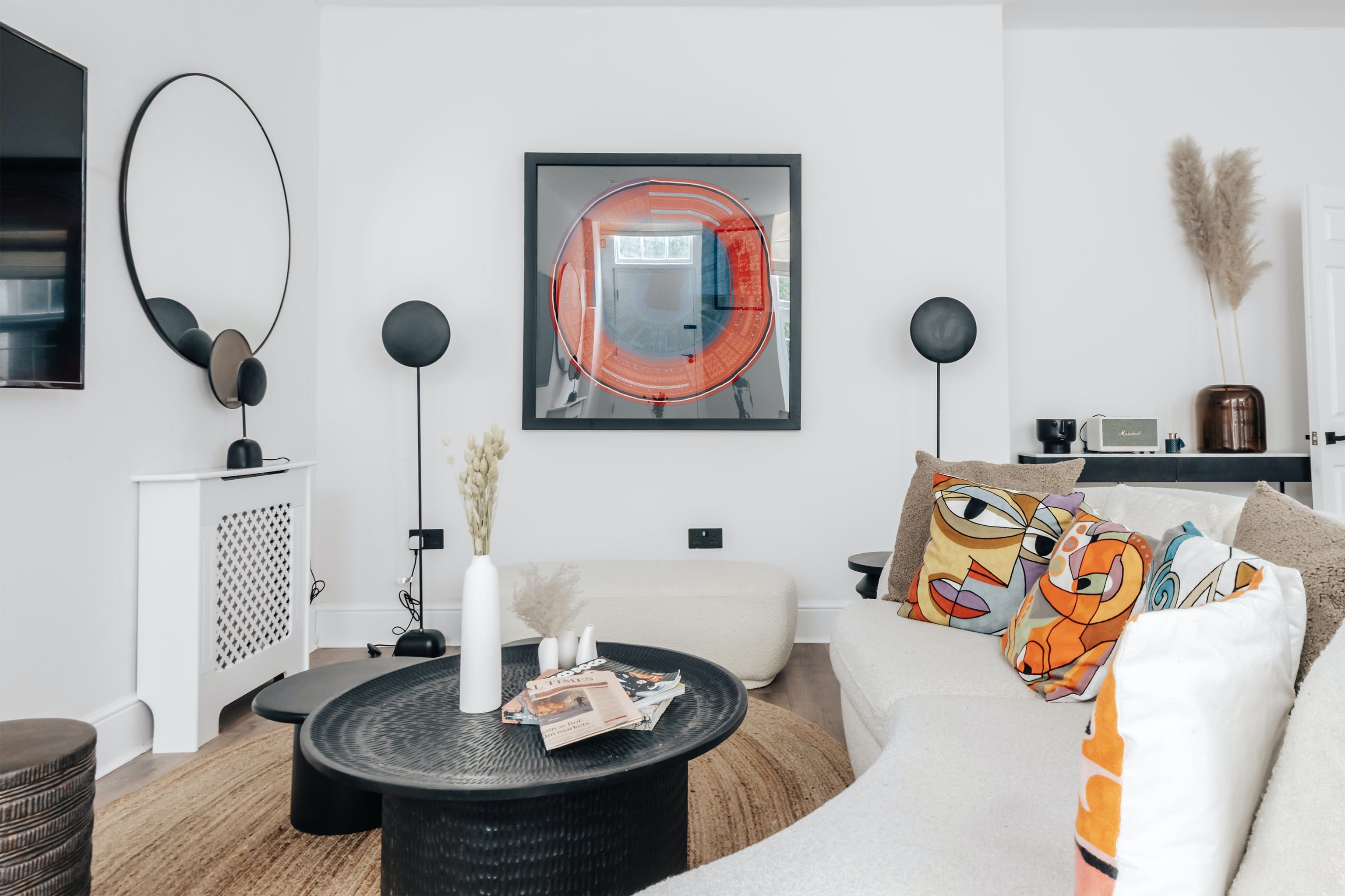 House Bow Covent Garden: Elegant 3-Bedroom Apartment for Families, Covent Garden