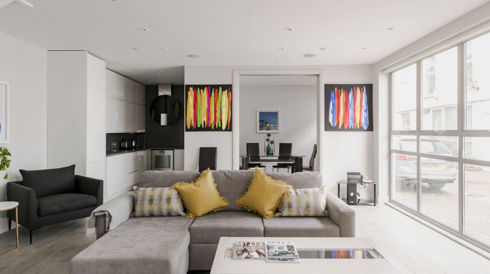 House Brompton Earl’s Court Earl’s Court: Chic 3-Bedroom Apartment with Air-Con, Earl’s Court