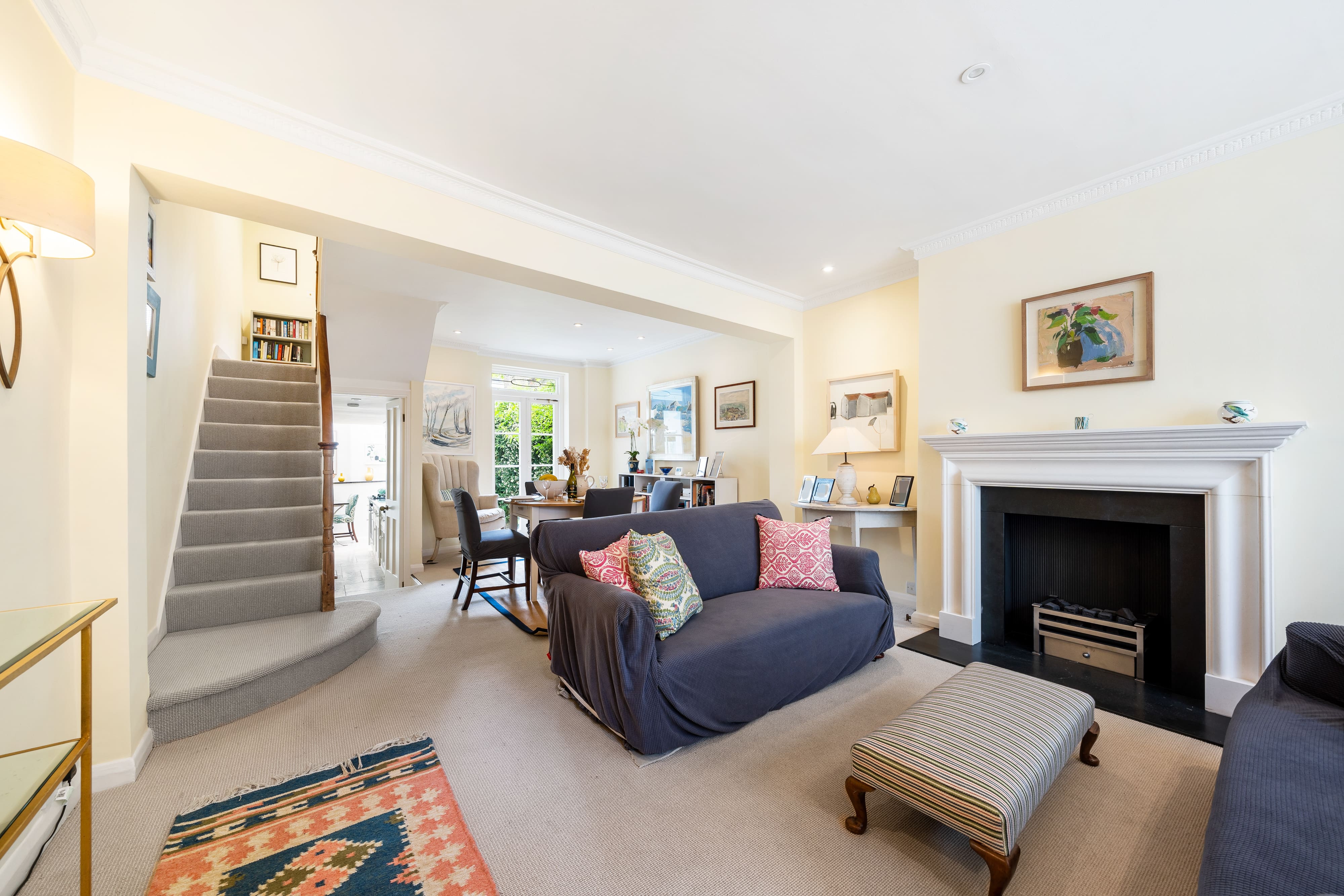 House Brompton Kensington Kensington 5: Chic 3-Bedroom Apartment with Rooftop Terrace, Kensington