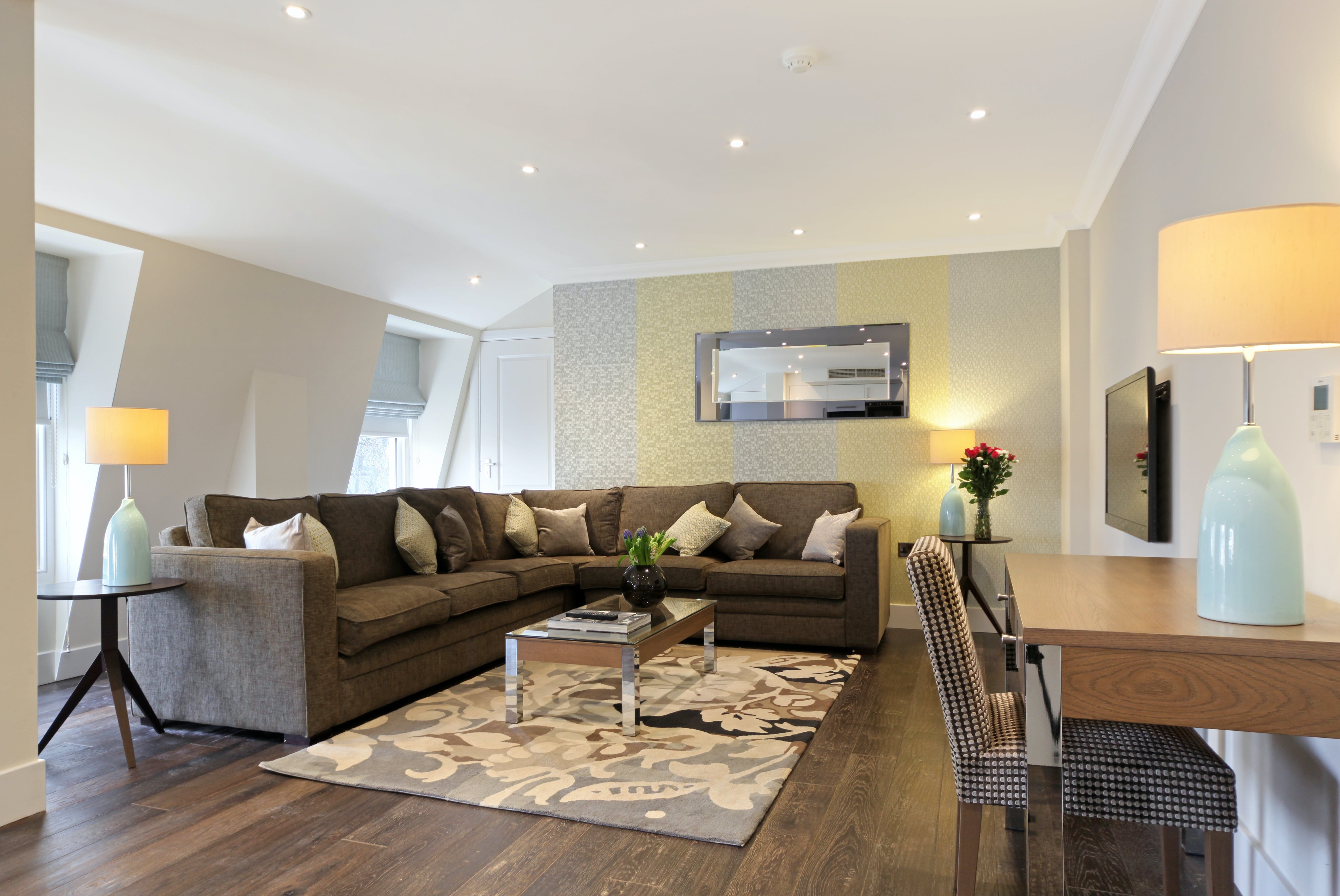 House Brompton Kensington South Kensington 22: Luxurious 3-Bedroom Apartment with Stunning Views, South Kensington