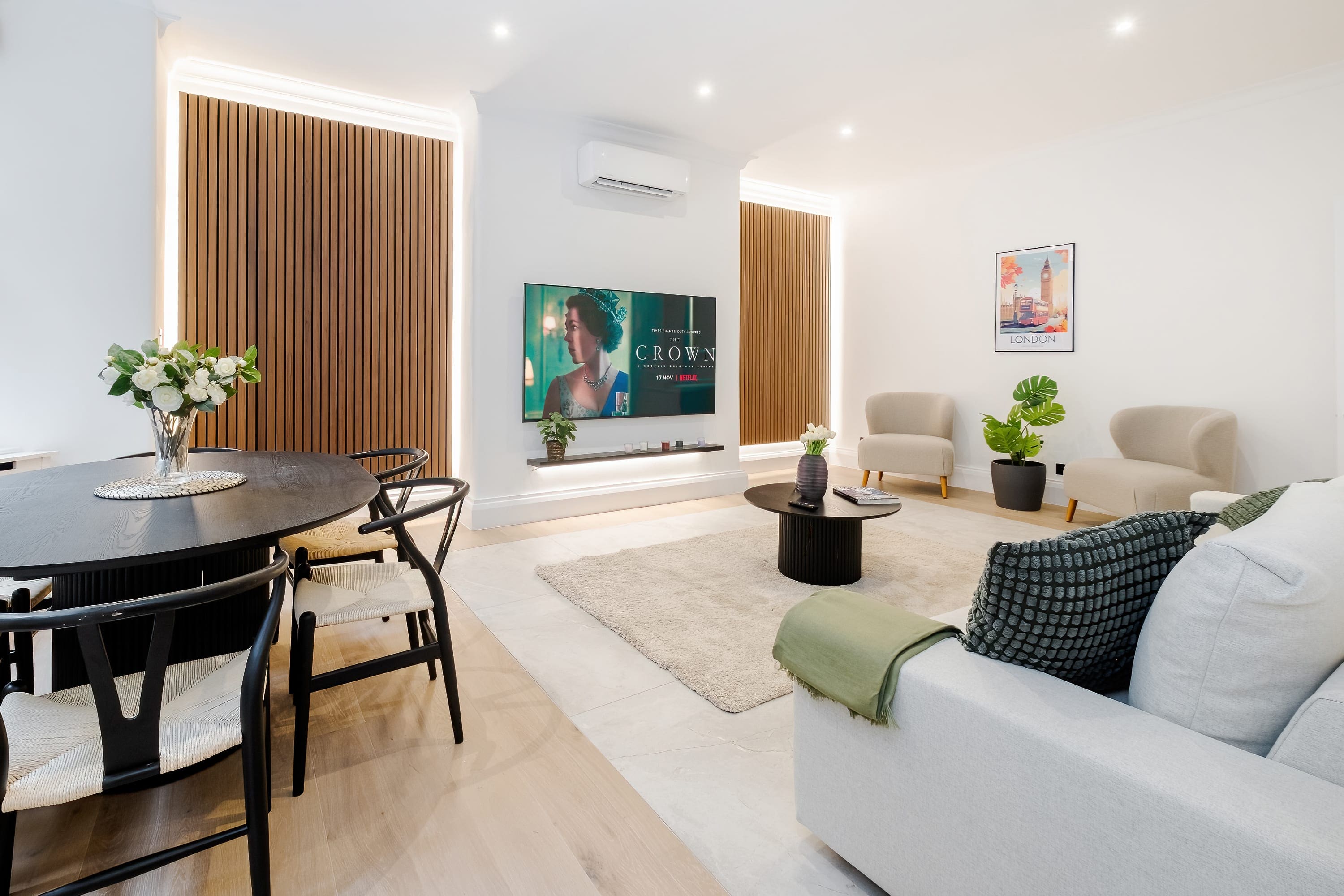 House Brompton Kensington South Kensington 30: Spacious 2-Bedroom Luxury Apartment, South Kensington