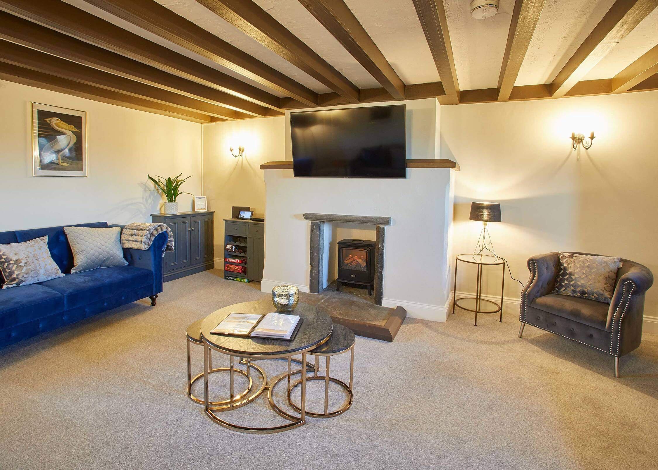 House Caedmon Whitby Whitby: Charming 5-Bedroom Holiday Cottage with Seaviews in Whitby, North Yorkshire