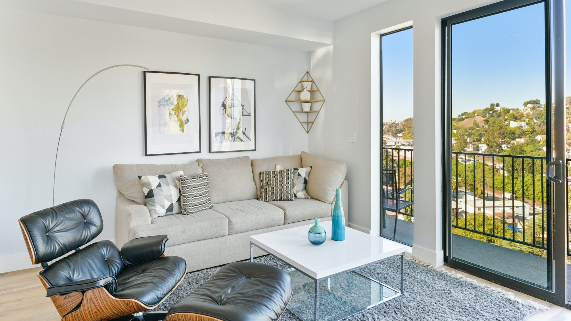 House Cahuenga Silver Lake: Modern 3-Bedroom Apartment with Hot Tub, Silver Lake