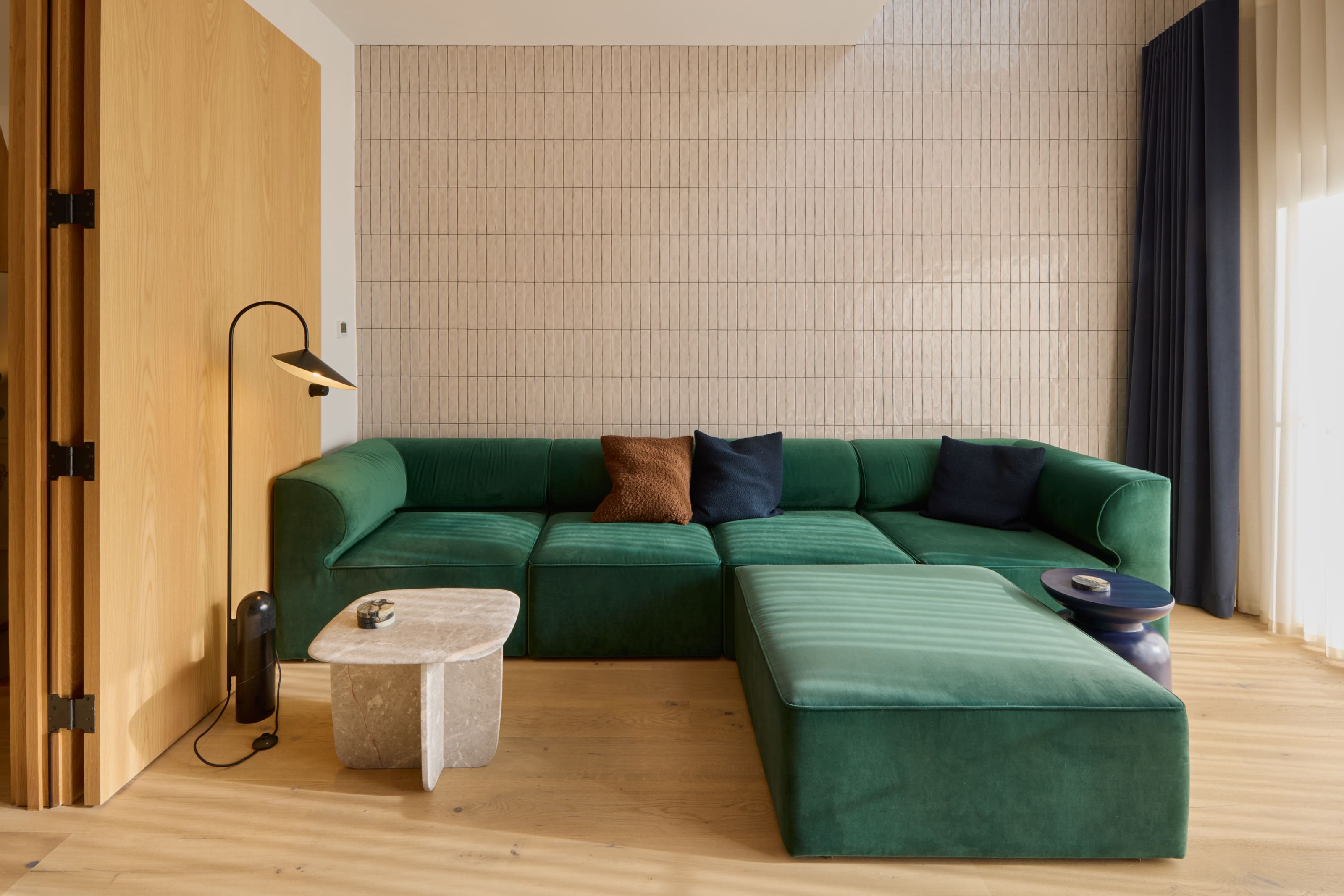 House Canopy London: Modern 3-Bedroom House with Canal Views, London Fields