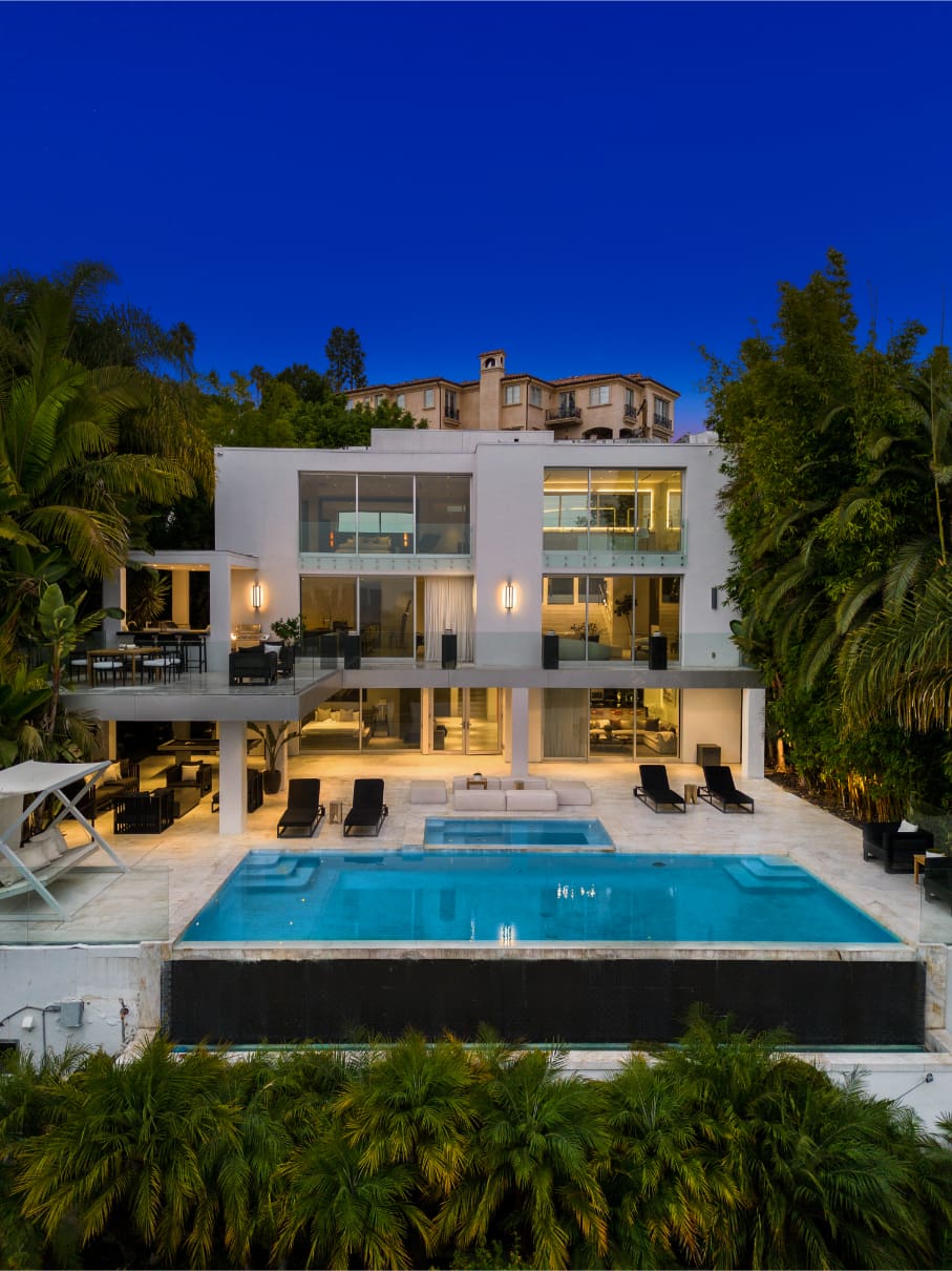 House Chaparral Hollywood West Hollywood: Luxury 3-Bedroom Apartment with Infinity Pool, West Hollywood