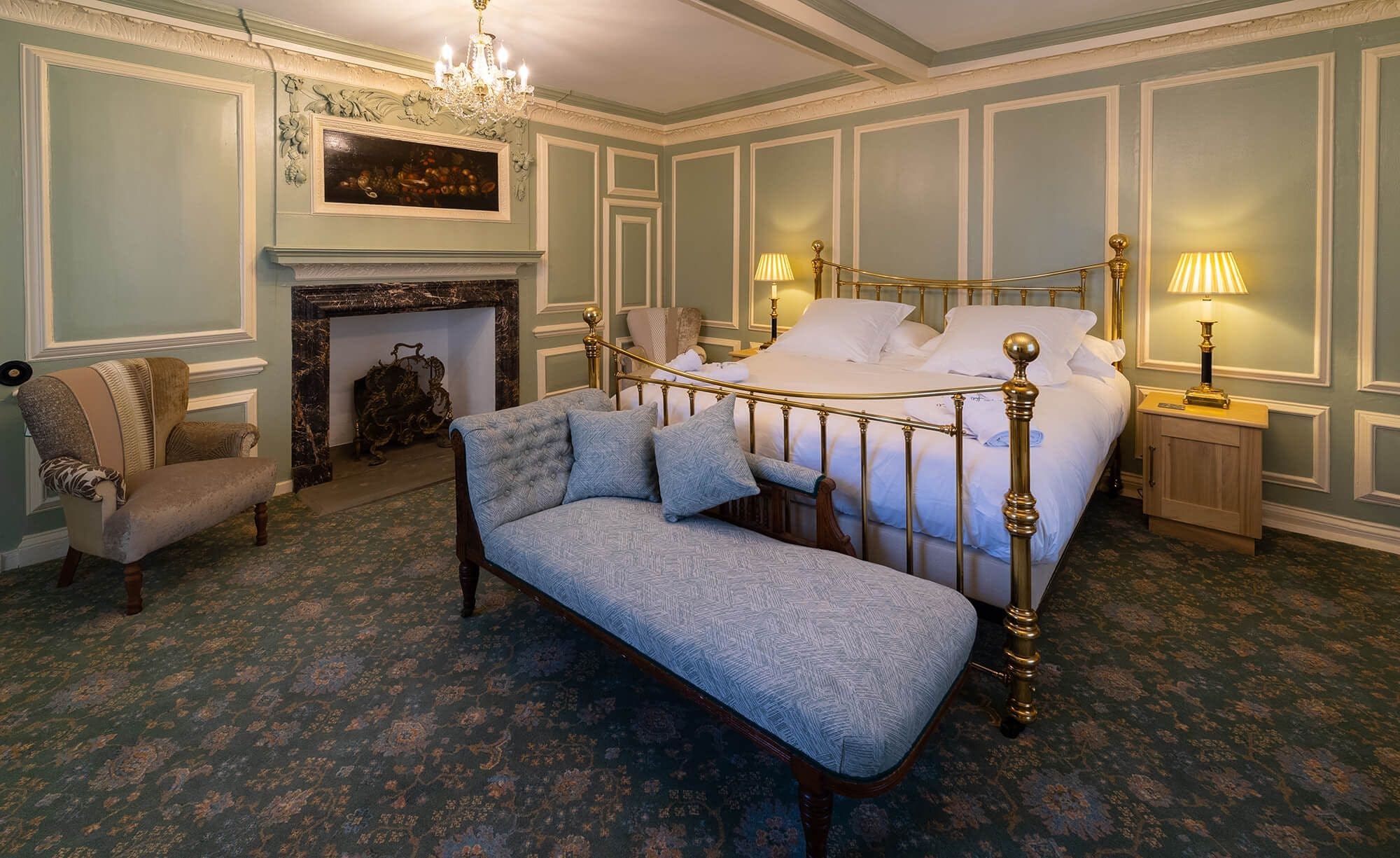 House Cherwell Oxford: Luxury 2-Bedroom Apartment with Designer Interiors, Oxford City Centre