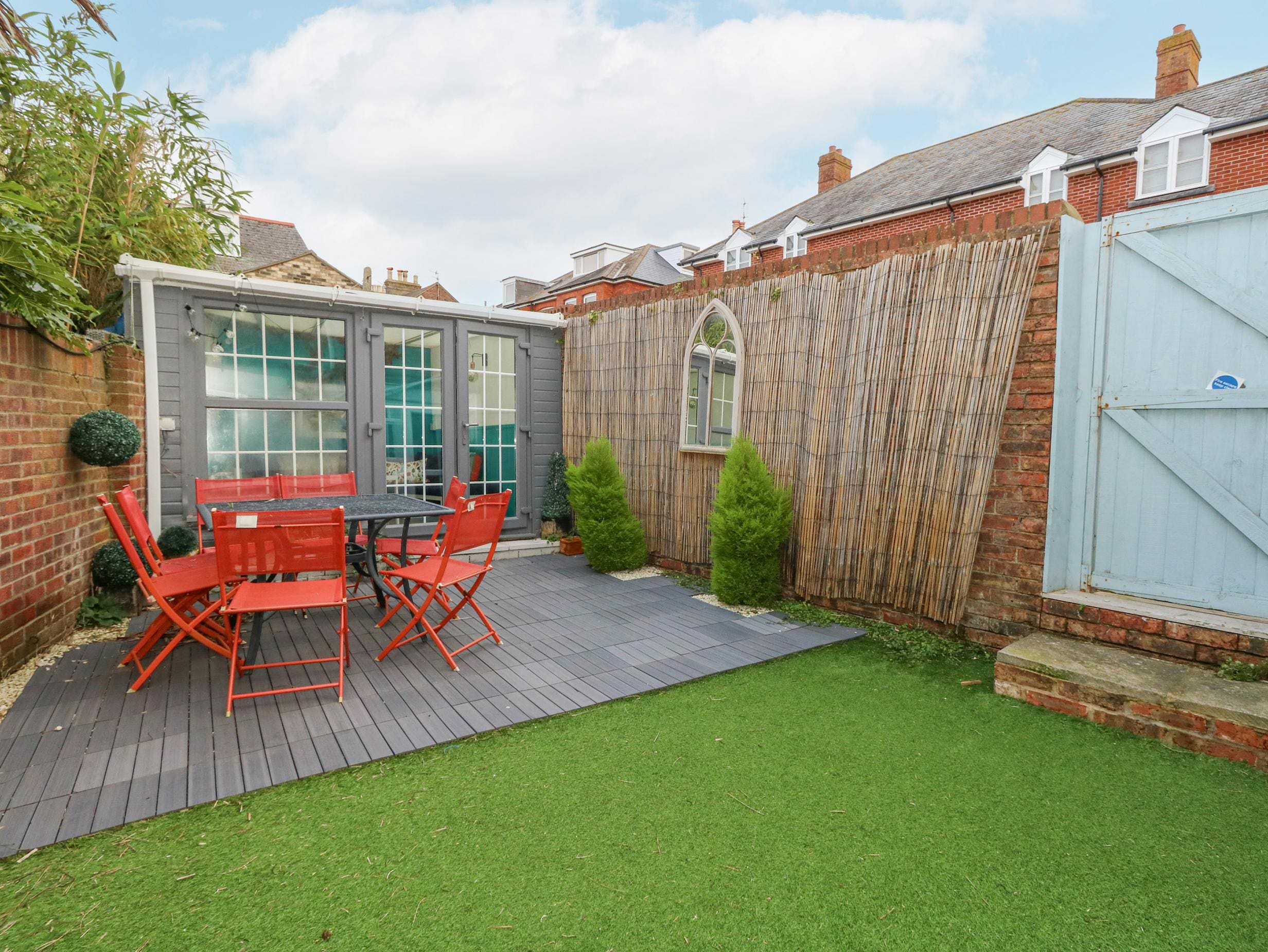 House Chesil Weymouth Weymouth 2: Spacious 7-Bedroom Luxury House with Seaview, Weymouth