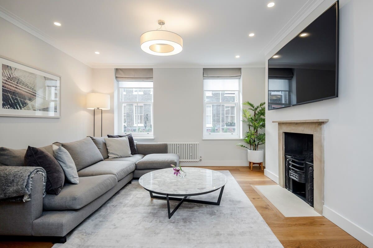 House Chiltern Marylebone: Sophisticated 2-Bedroom Apartment for Families, Marylebone