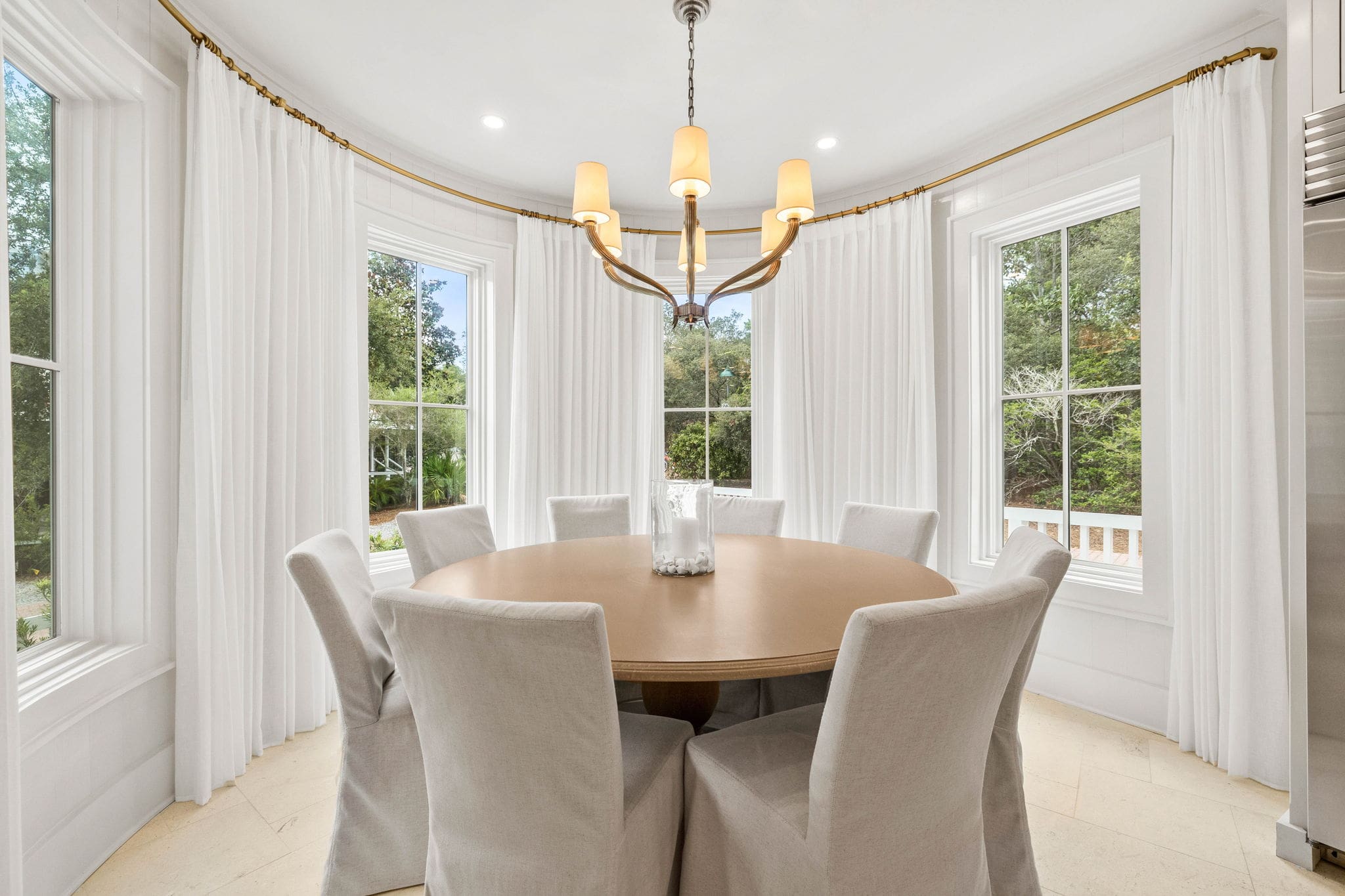 House Choctawhatchee Walton Alabama: Luxury 6-Bedroom Villa with Swimming Pool, Walton County