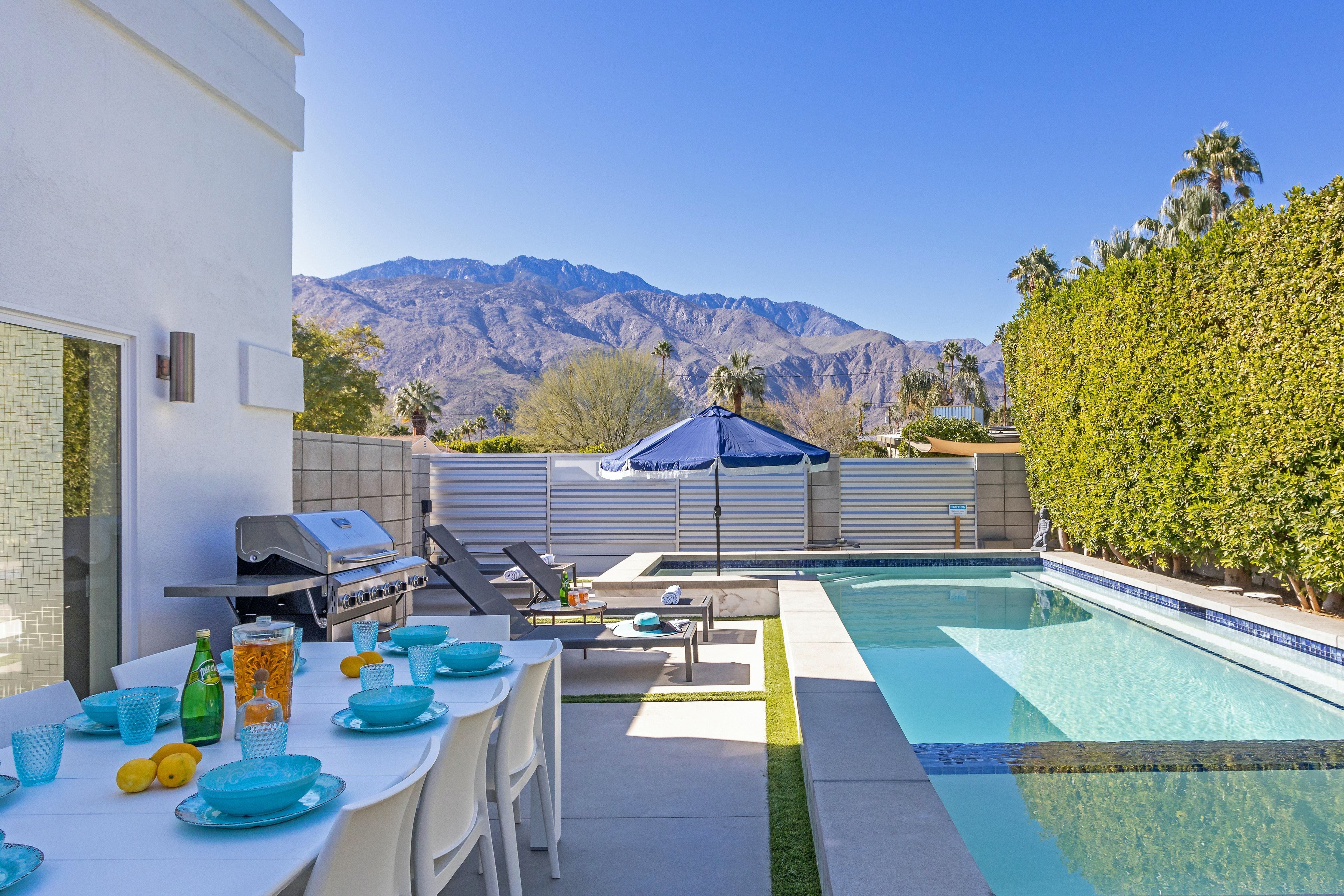 House Cholla Springs Palm Springs: Luxury 3-Bedroom House with Hot Tub and Pool, Palm Springs