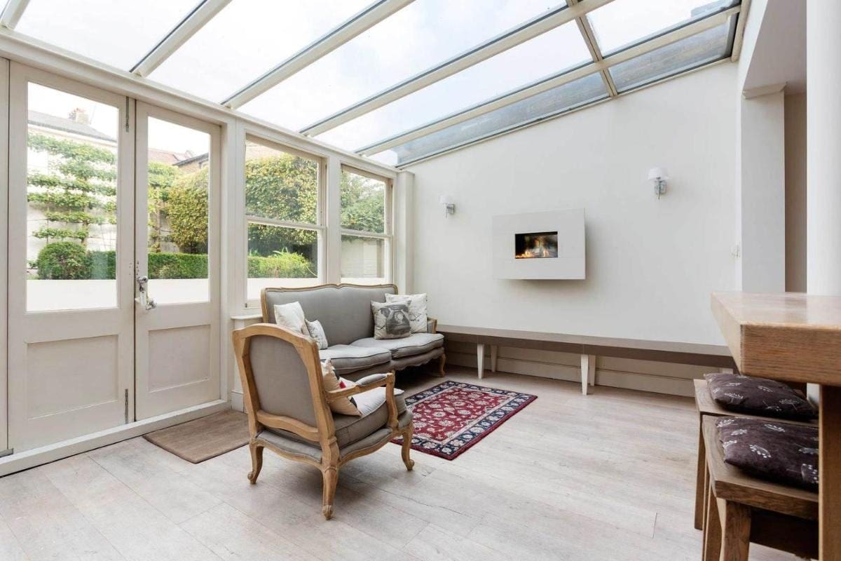 House Clapham Battersea: 4-Bedroom Luxury Apartment Ideal for Families, Battersea