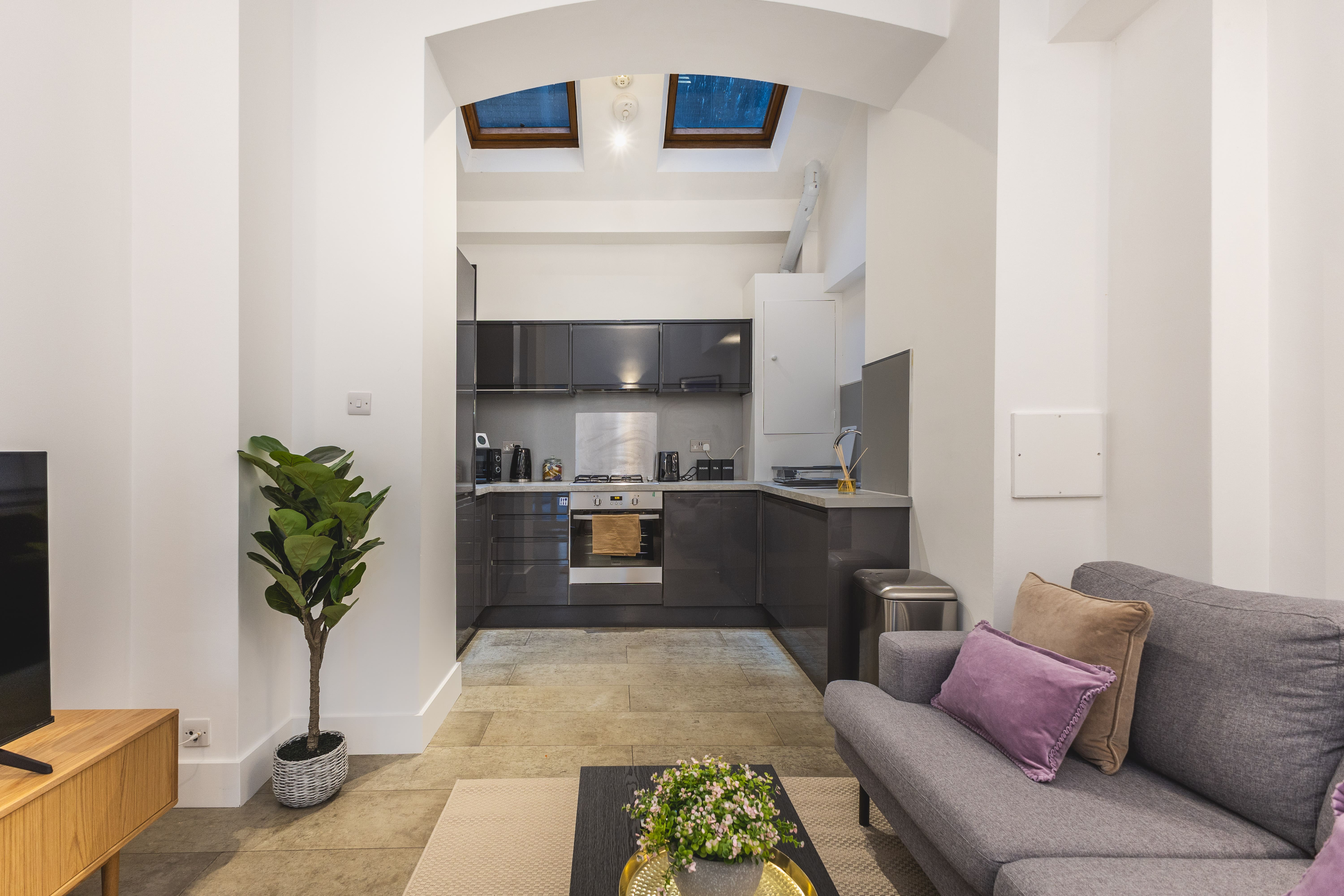 House Clerkenwell Farringdon Farringdon: Modern 2-Bedroom Apartment with Family-Friendly Features, Farringdon