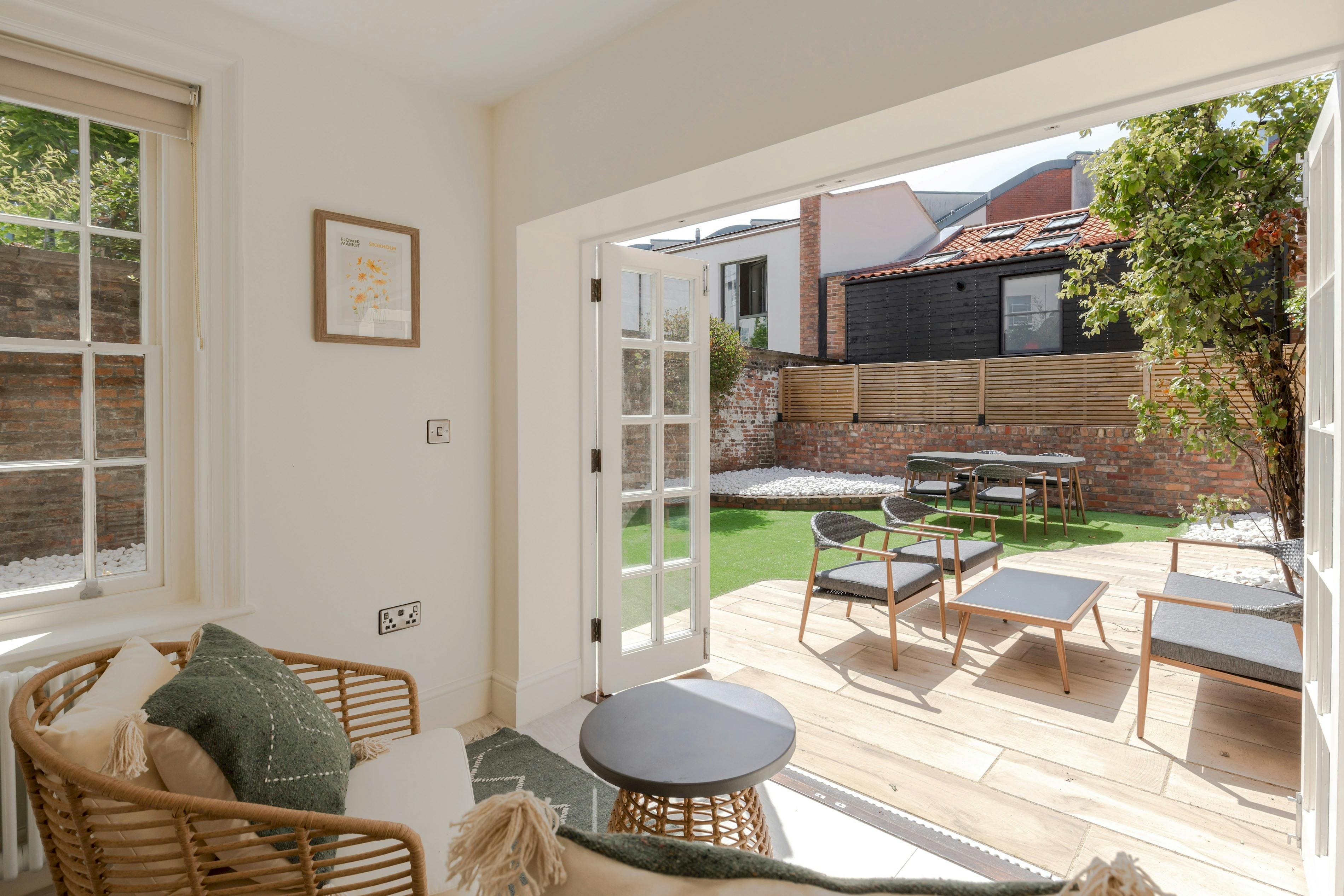 House Clifton Bristol Bristol: Spacious 5-Bedroom Luxury House with Garden, Bristol