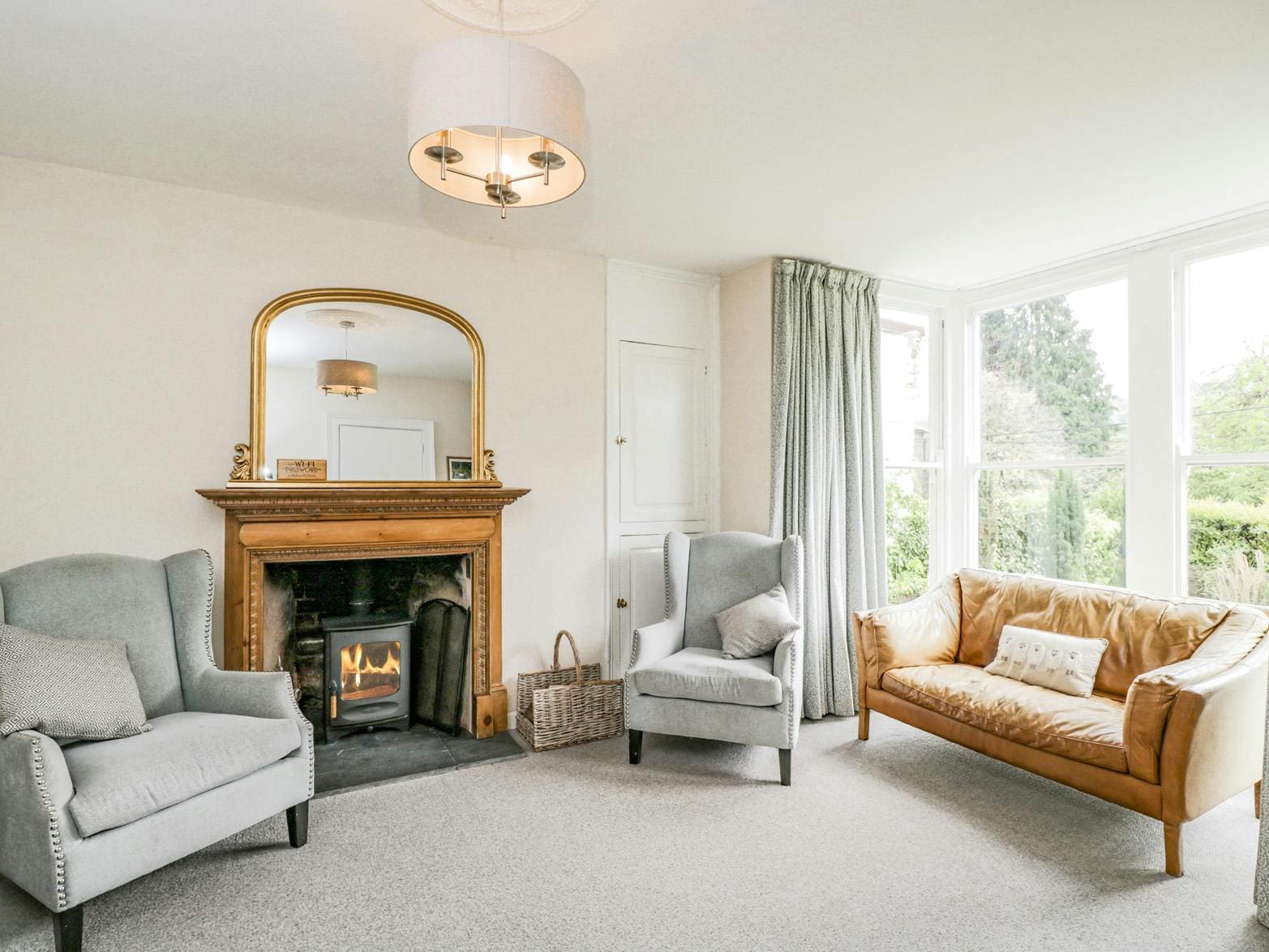House Coppice Lydbrook: Spacious 8-Bedroom Luxury House with BBQ, Forest of Dean