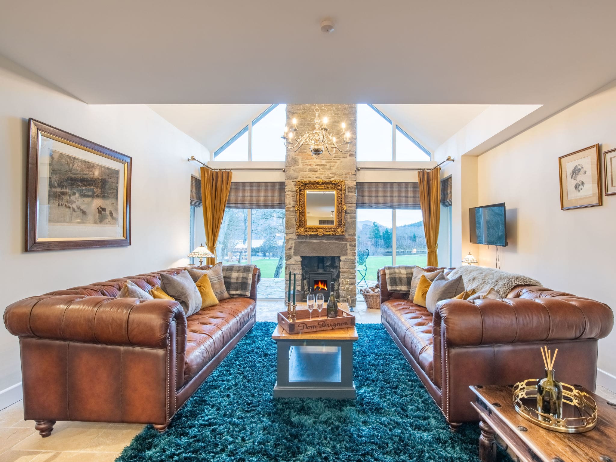 House Corrimony Invermoriston: Spectacular Seven-Bedroom Scottish Estate House with Loch Ness Views and Private Grounds