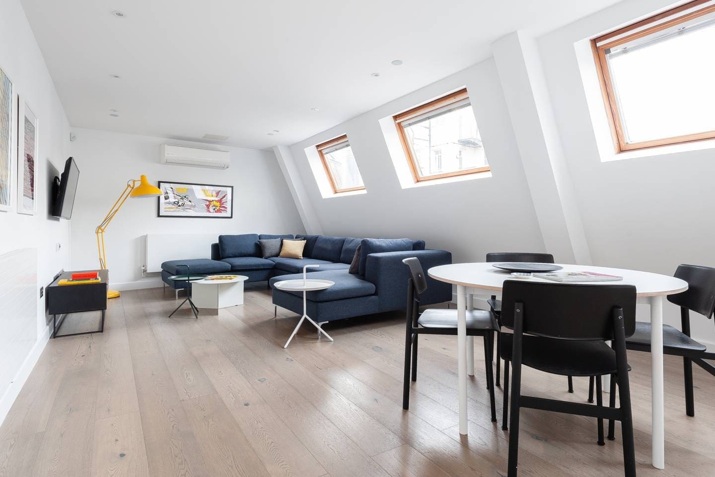 House Covent London The West End 2: 2-Bedroom Luxury Apartment with Family-Friendly Features, The West End