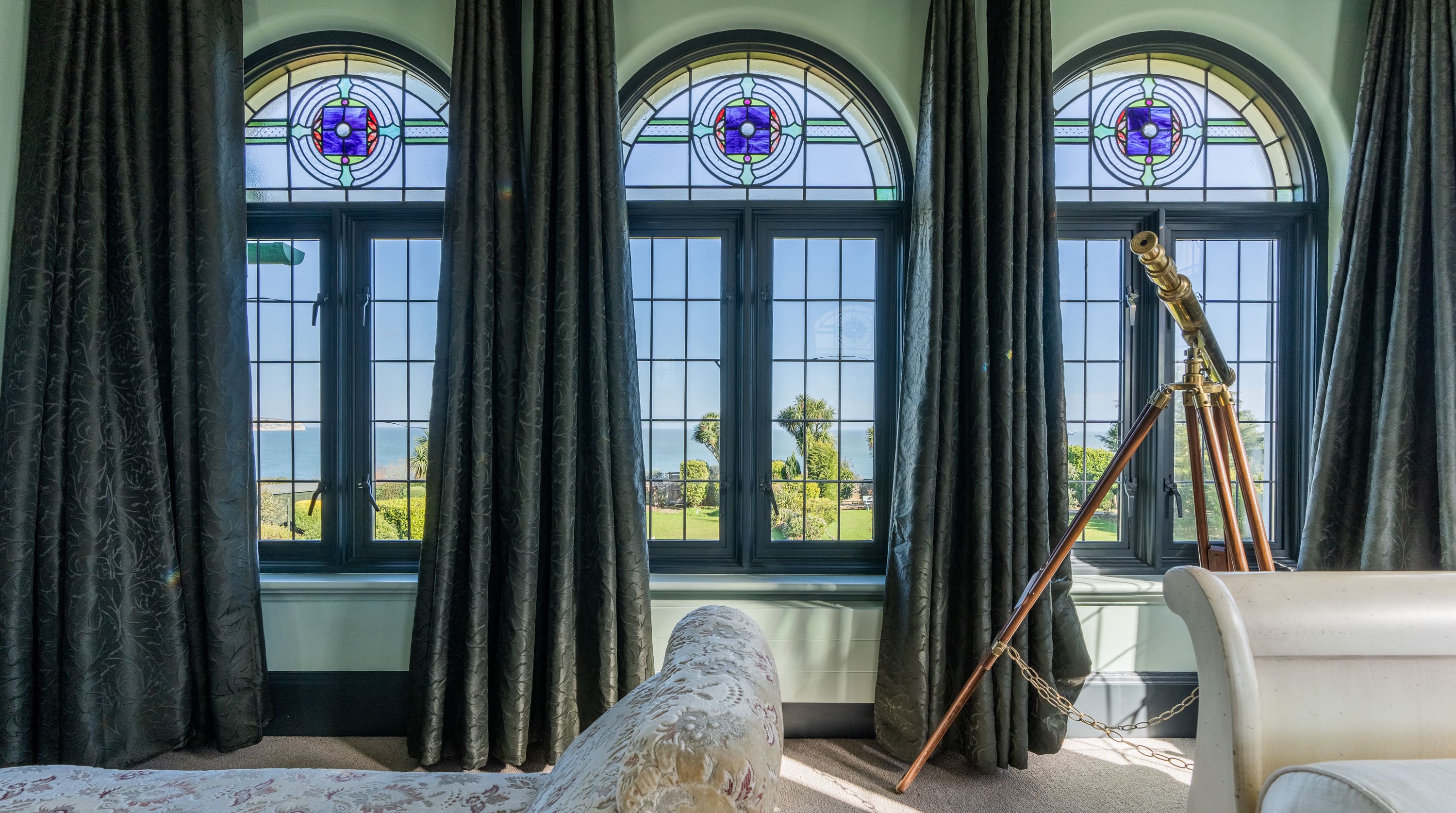 House Culver IsleOfWight: Luxury 7-Bedroom House with Seaview and Beach Access, Isle of Wight