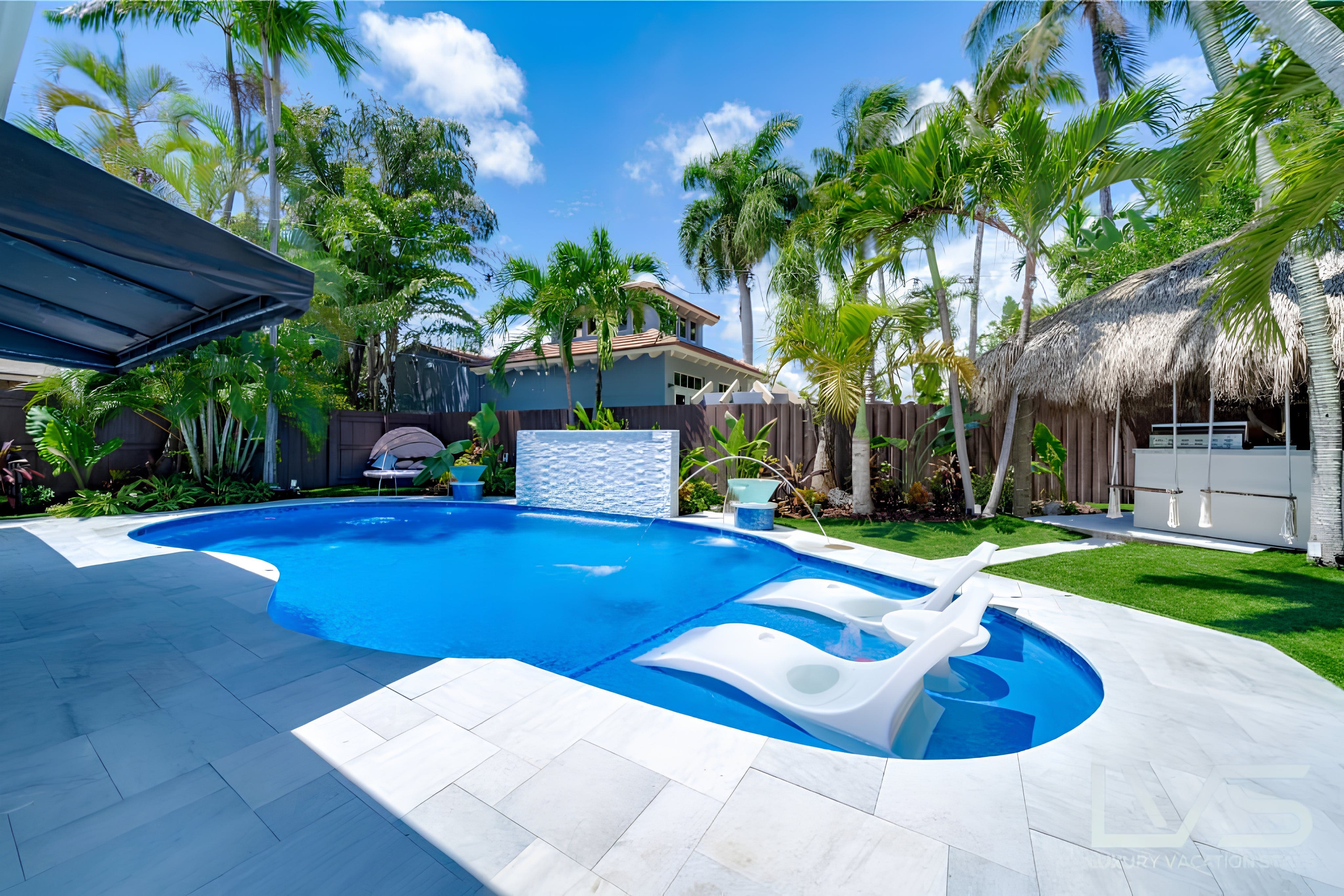 House Cypress FortLauderdale: Spacious 5-Bedroom Apartment with Pool, Broward County