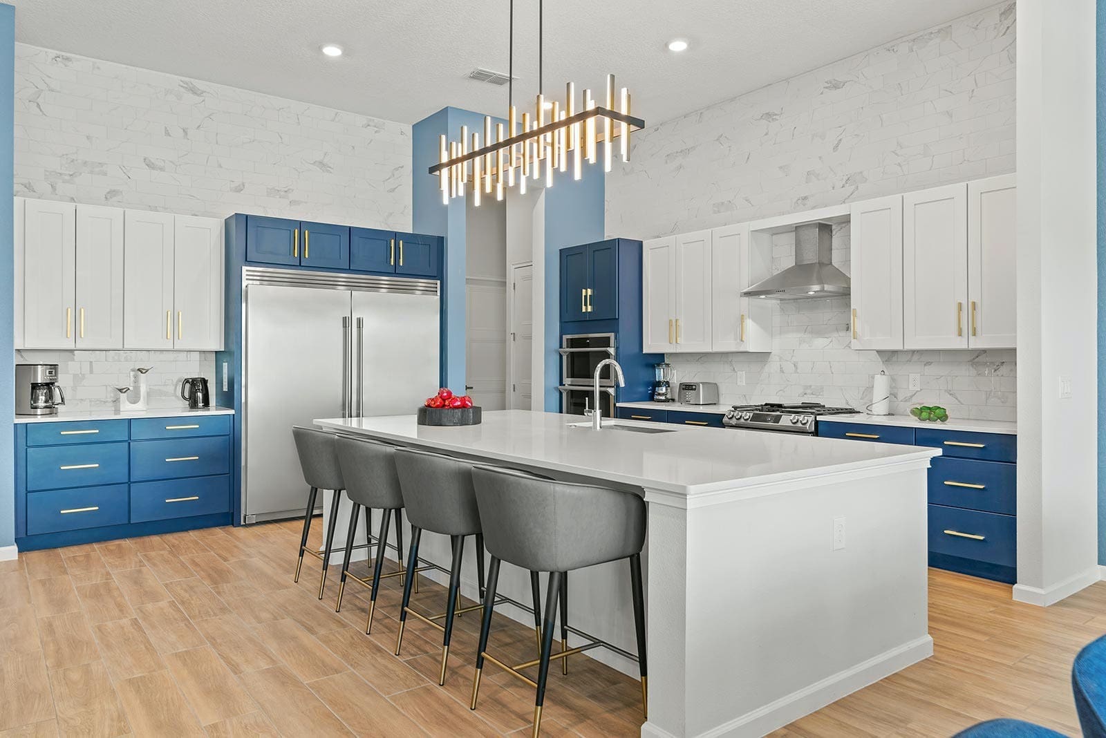 House Cypress Polk: Expansive 11-Bedroom Villa with Pool and Gym, Polk County