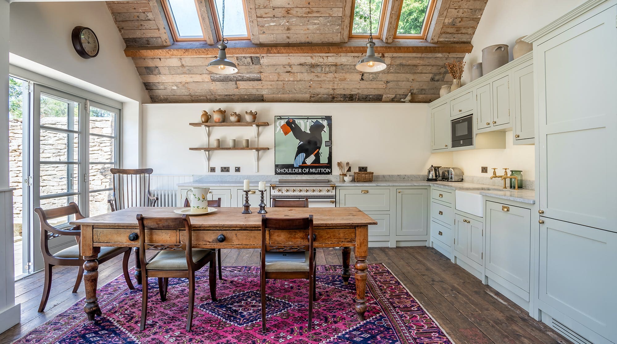 House Evenlode Charlbury: Charming 3-Bedroom Apartment with Family-Friendly Features, Charlbury