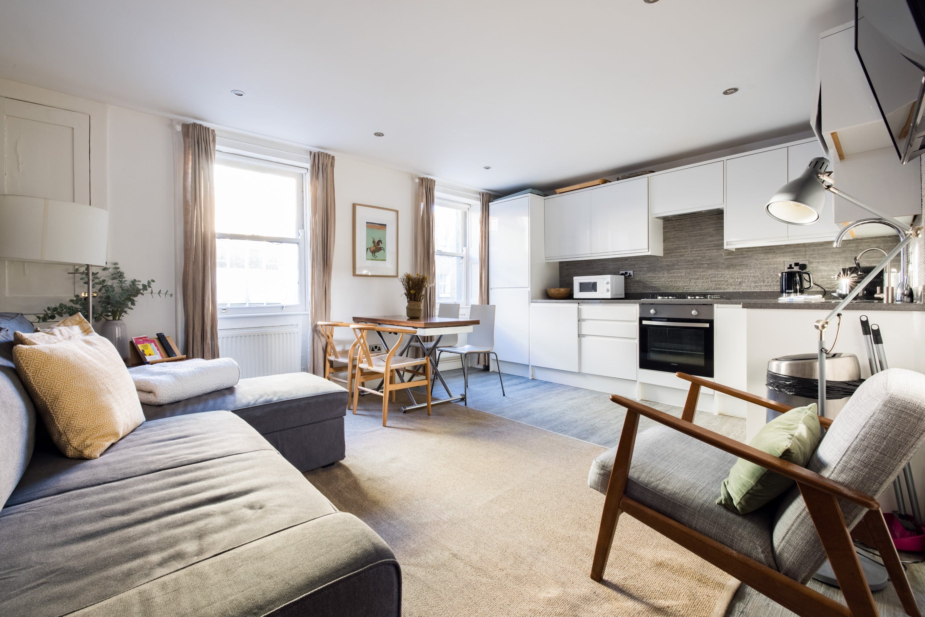 House Fitzrovia London Fitzrovia 10: Chic 3-Bedroom Apartment for Families, Fitzrovia