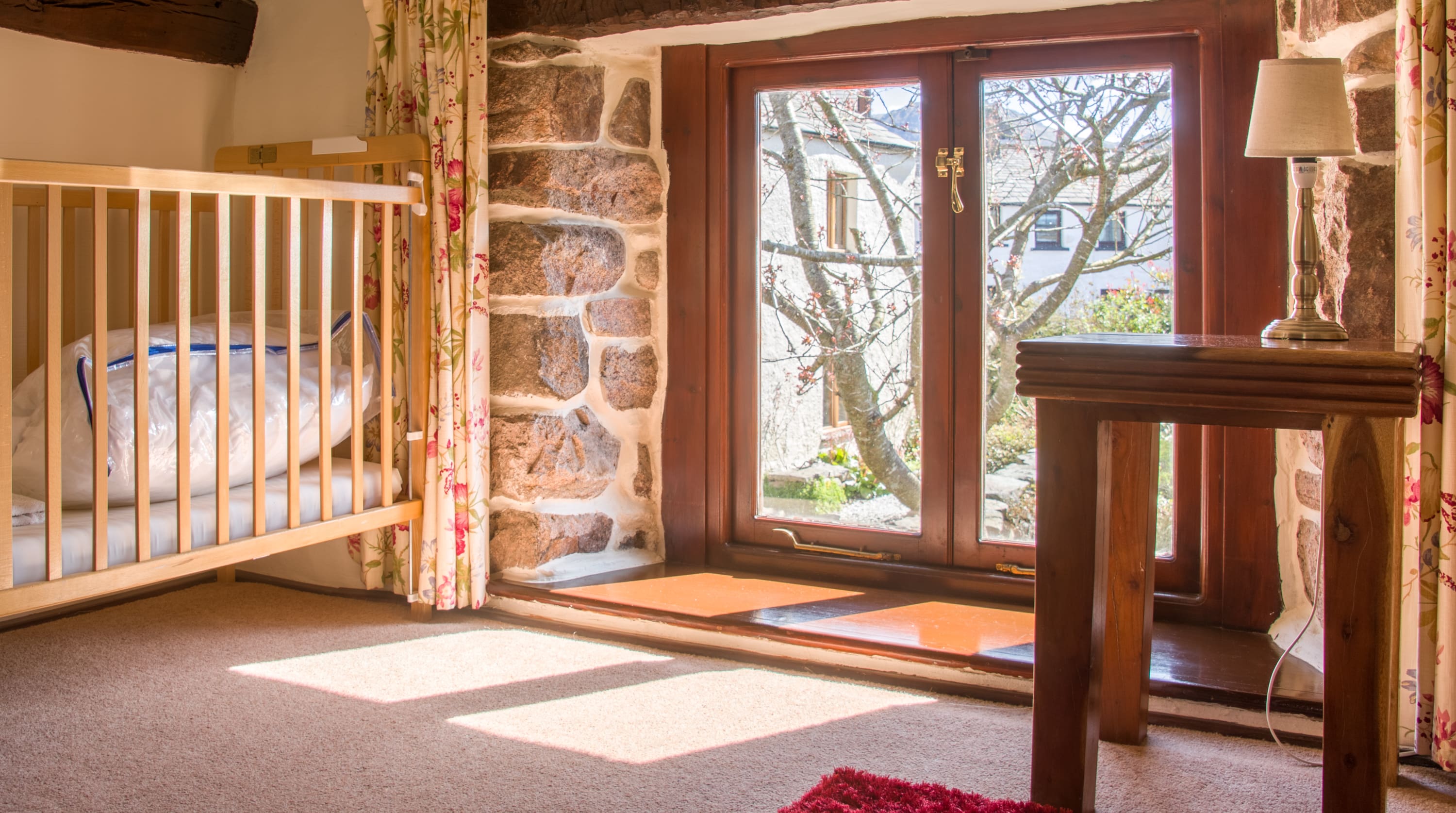 House Ghyll Eskdale: Charming 4-Bedroom Cottage with BBQ and Lake Views, Lake District