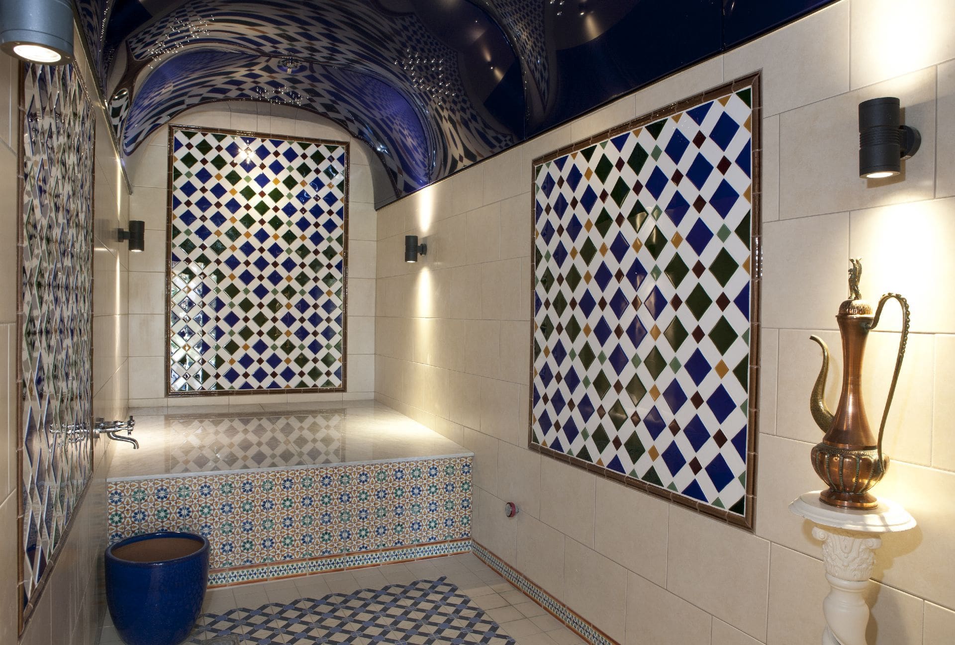 House Glyme Chipping Norton: Charming 3-Bedroom Apartment with Indoor Pool, Chipping Norton