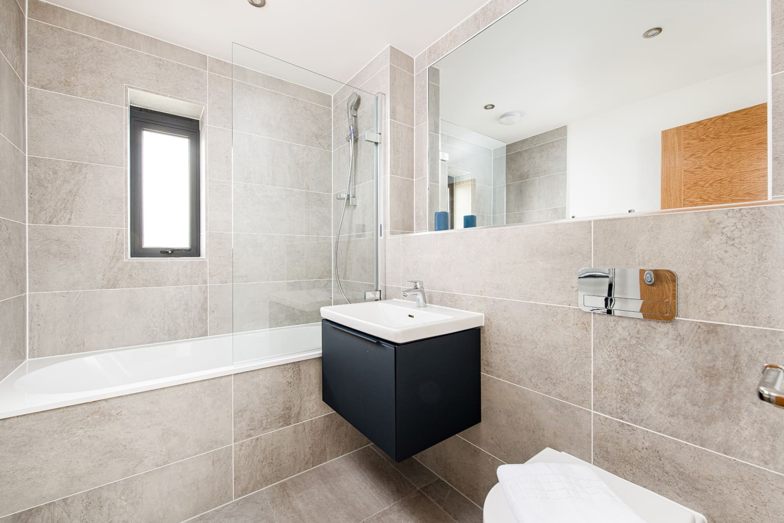 House Gorse Dorset: Luxury 4-Bedroom House with Pool and Countryside Views, Dorset