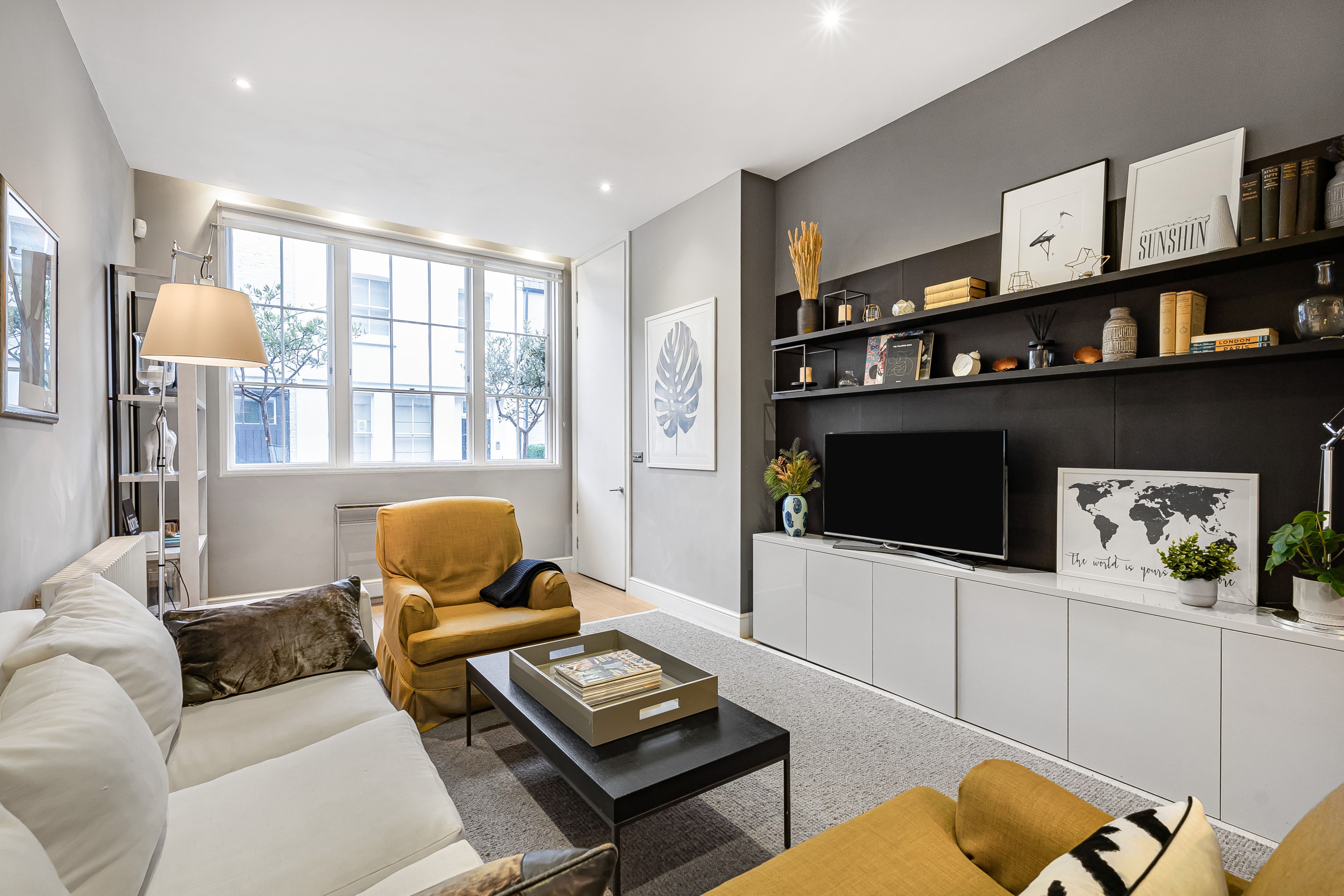House Grosvenor Belgravia Belgravia 5: Spacious 4-Bedroom Townhouse Ideal for Families and Remote Work, Belgravia