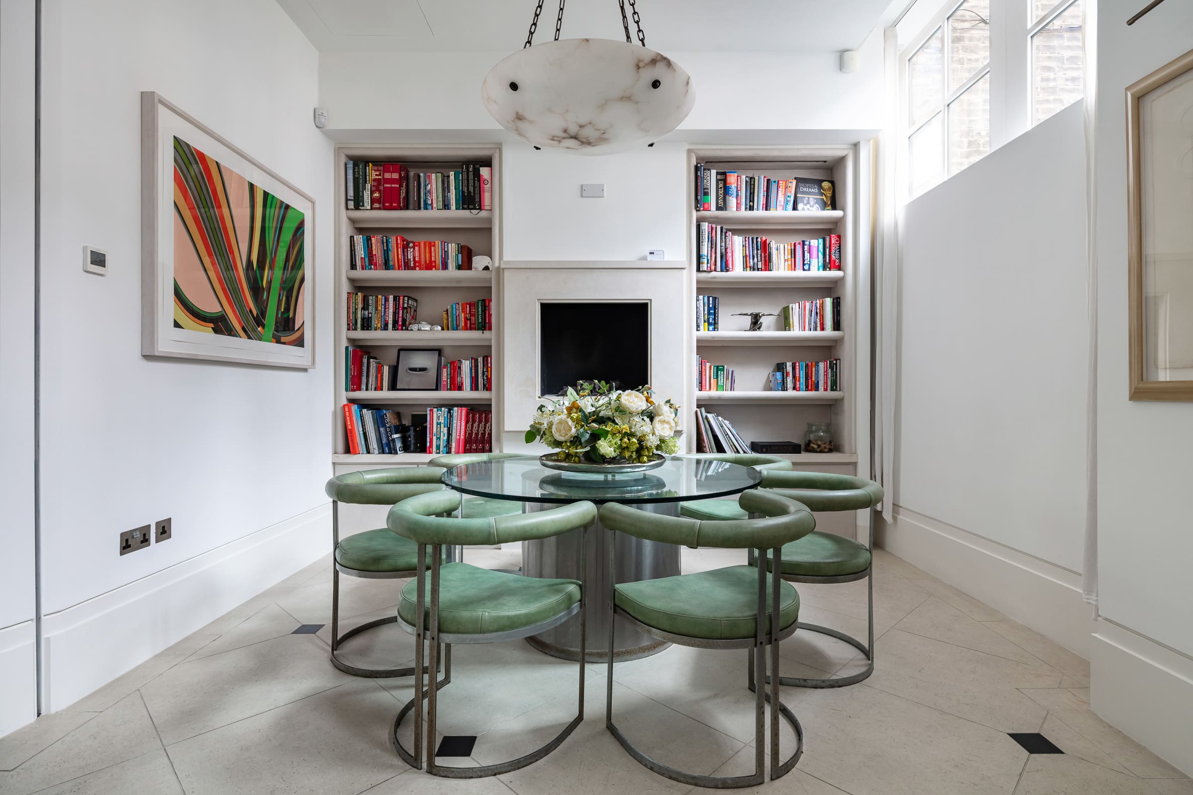 House Grosvenor Mayfair Mayfair 22: Elegant 4-Bedroom House with Sauna and Cinema, Mayfair