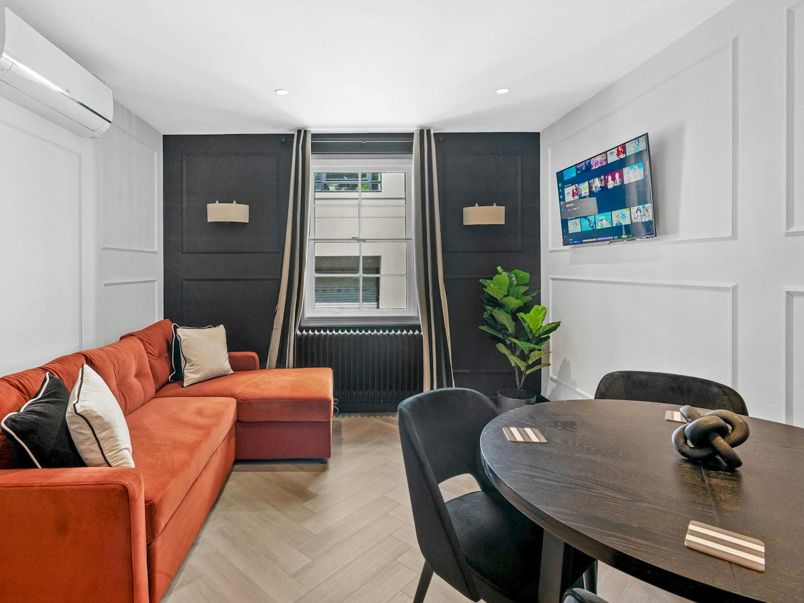 House Grosvenor Mayfair Mayfair 27: 2-Bedroom Townhouse Ideal for Remote Work, Mayfair