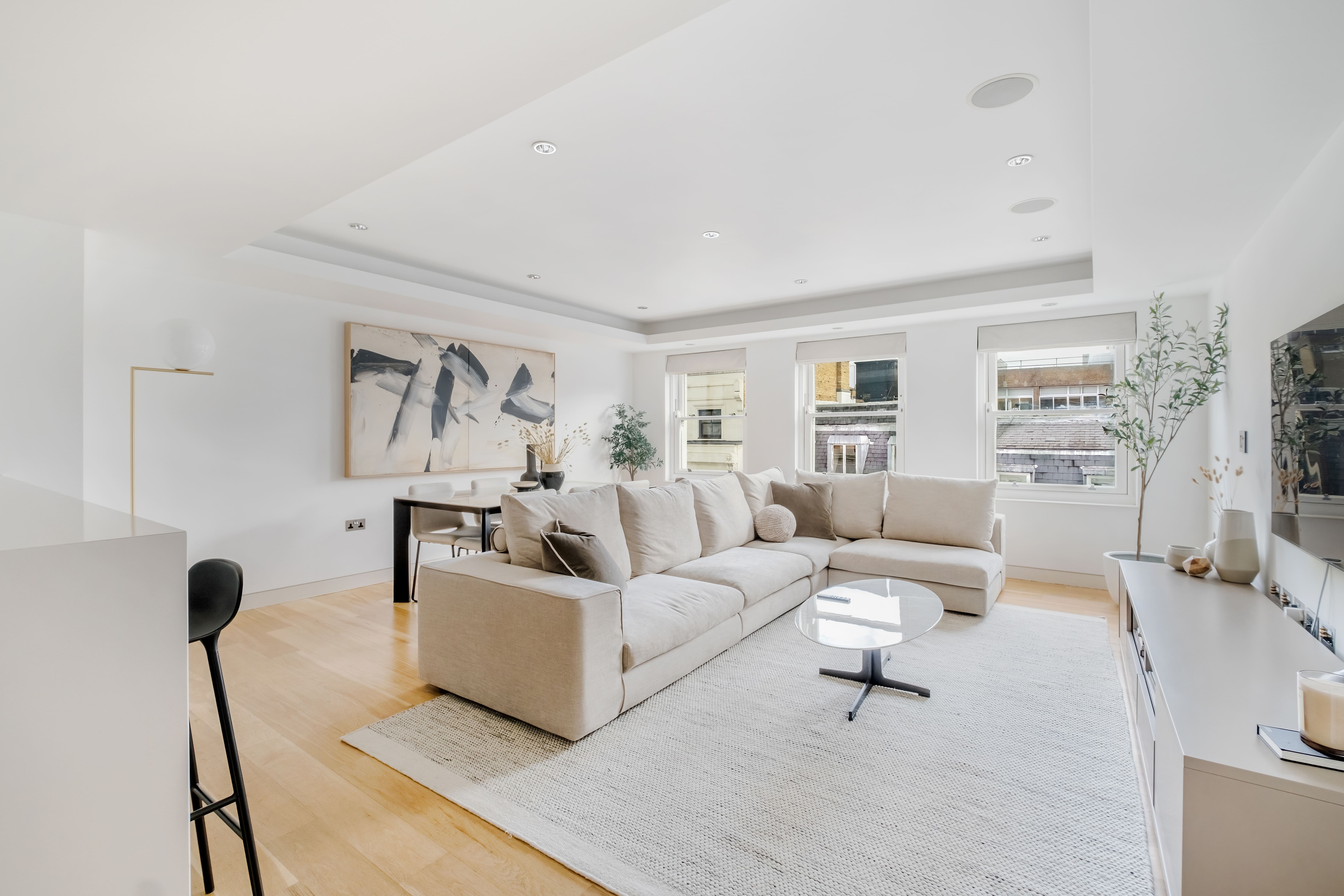 House Grosvenor Mayfair Mayfair 31: Luxury 3-Bedroom Apartment with Modern Amenities, Mayfair