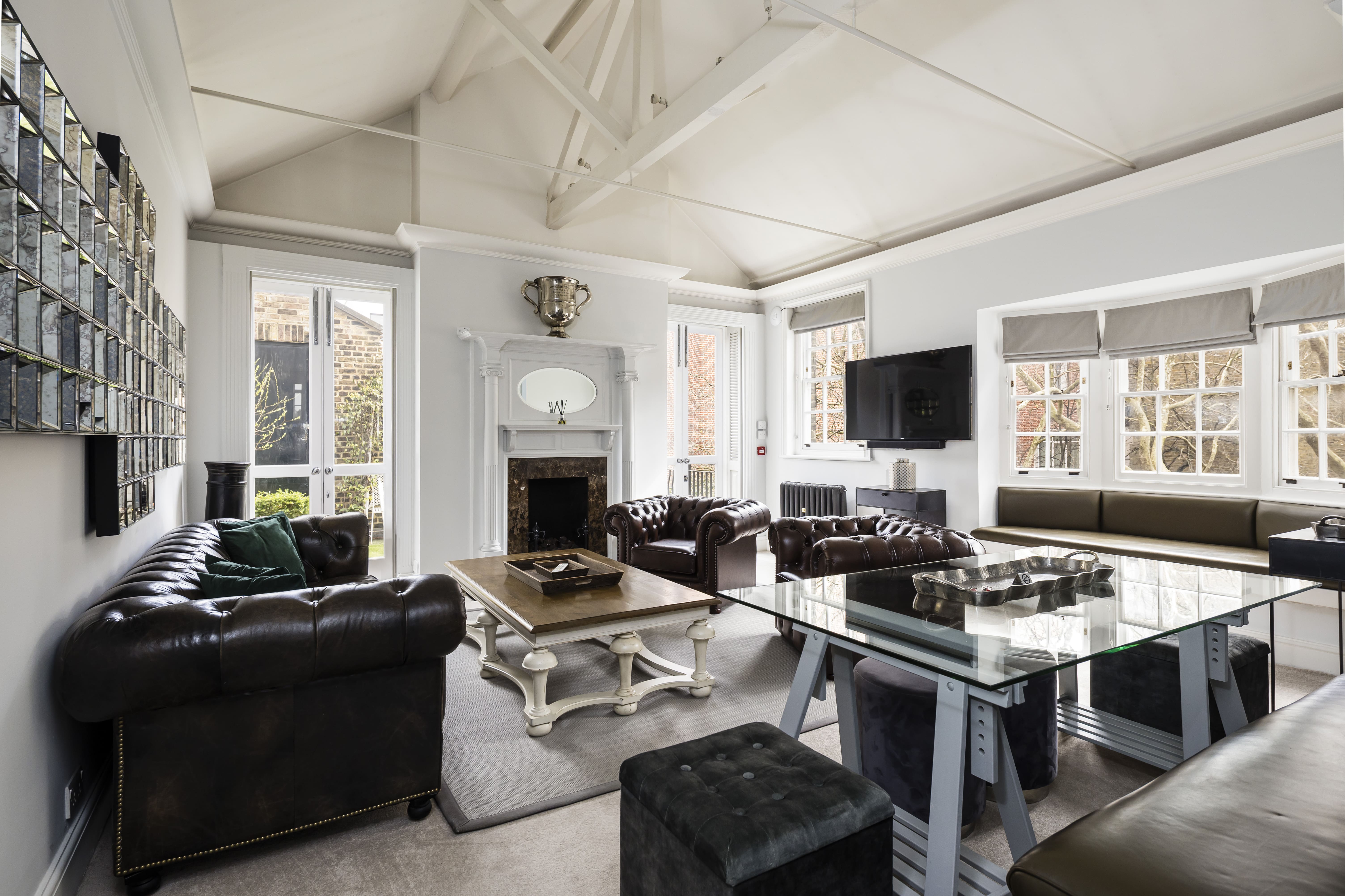 House Grosvenor Mayfair Mayfair 8: Opulent 4-Bedroom Apartment with Terrace, Mayfair London