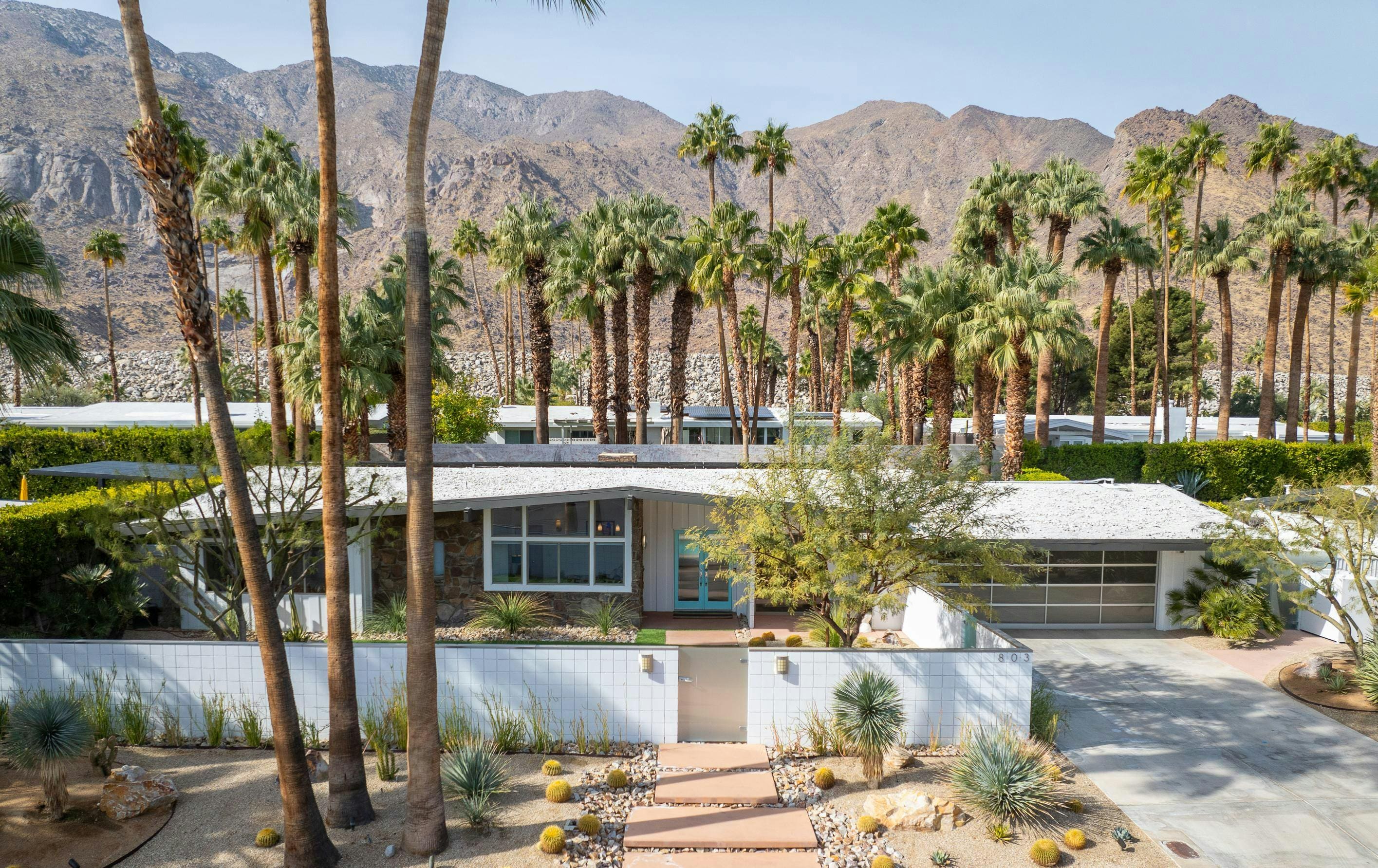 House Jacinto Springs Palm Springs: Luxury 3-Bedroom Villa with Pool and Hot Tub, Palm Springs