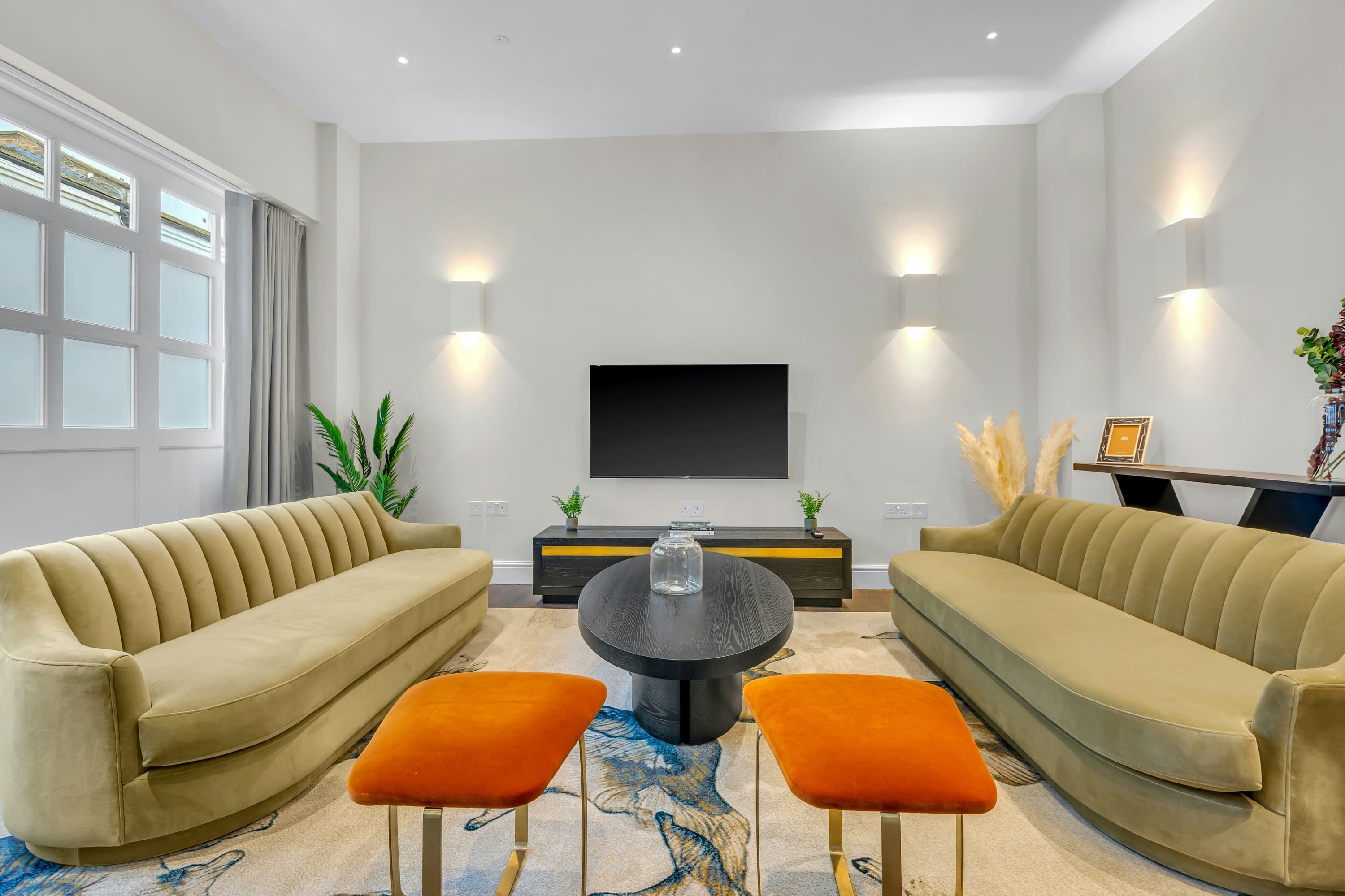 House Kensington Bayswater: Luxury 3-Bedroom Apartment with Family-Friendly Features, Bayswater