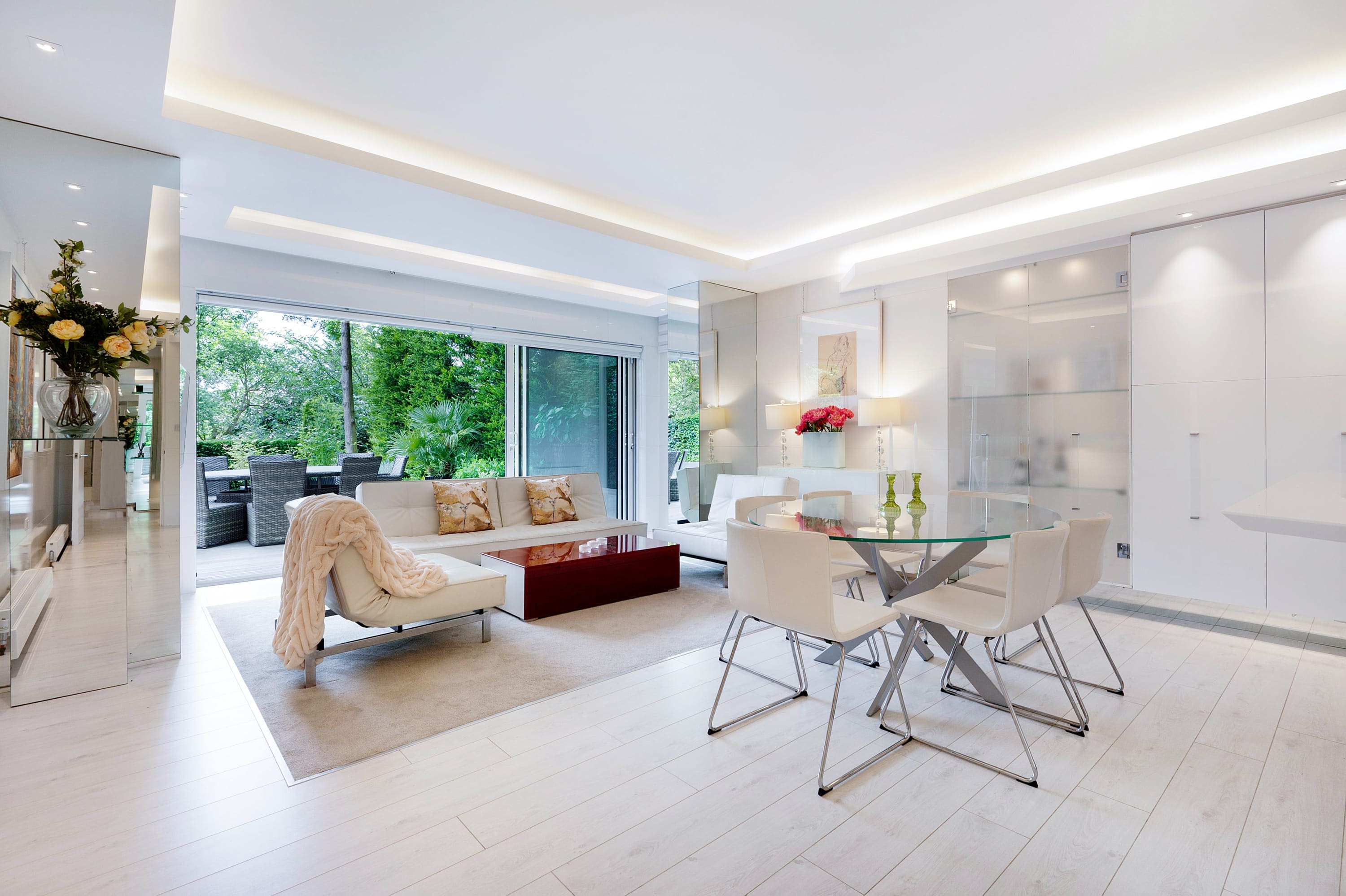 House Kenwood Hampstead Hampstead: Elegant 3-Bedroom Apartment with Garden, Hampstead