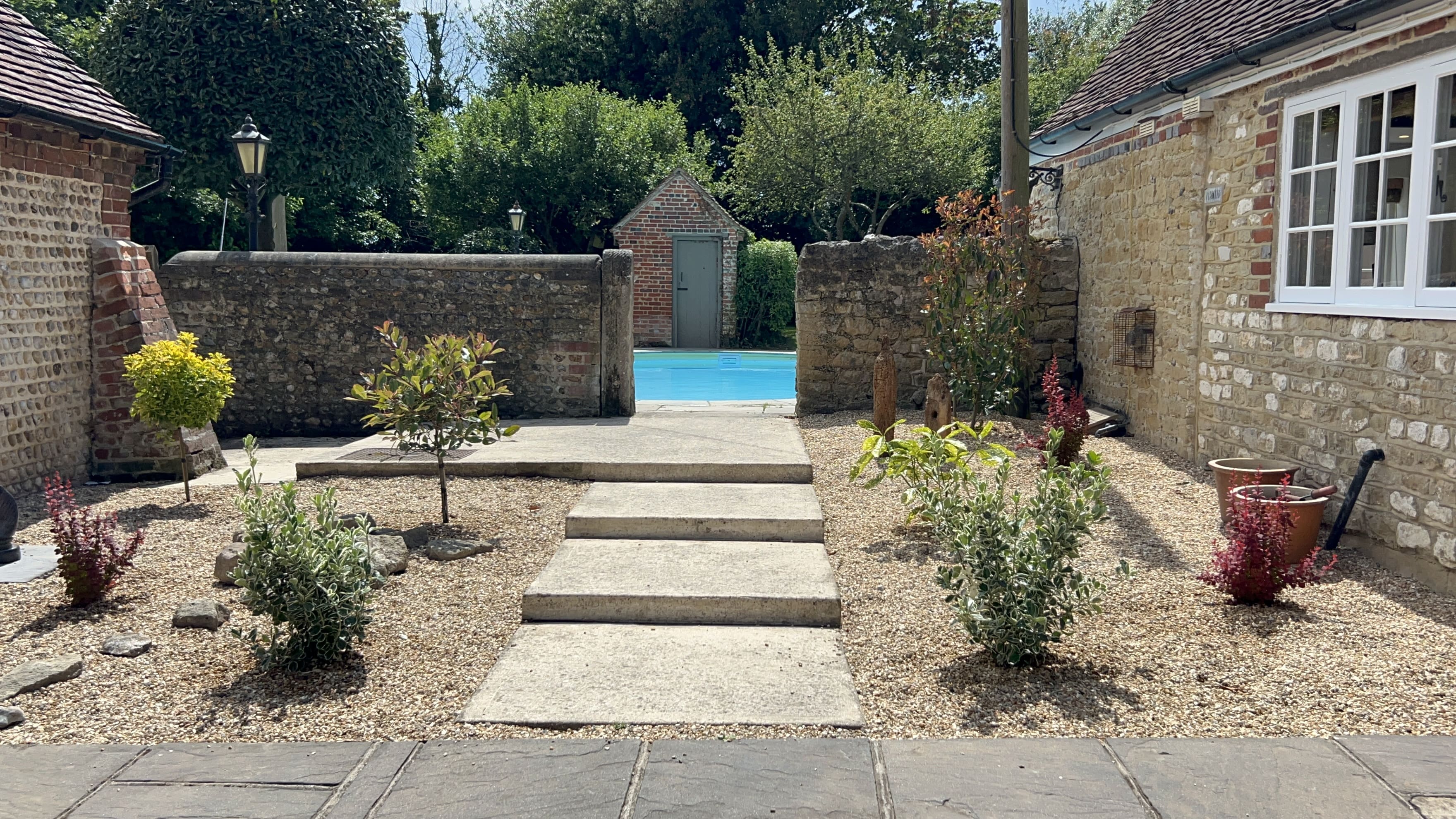 House Kingley Chichester Chichester: 6-Bedroom Luxury Cottage with Pool and Hot Tub, Chichester