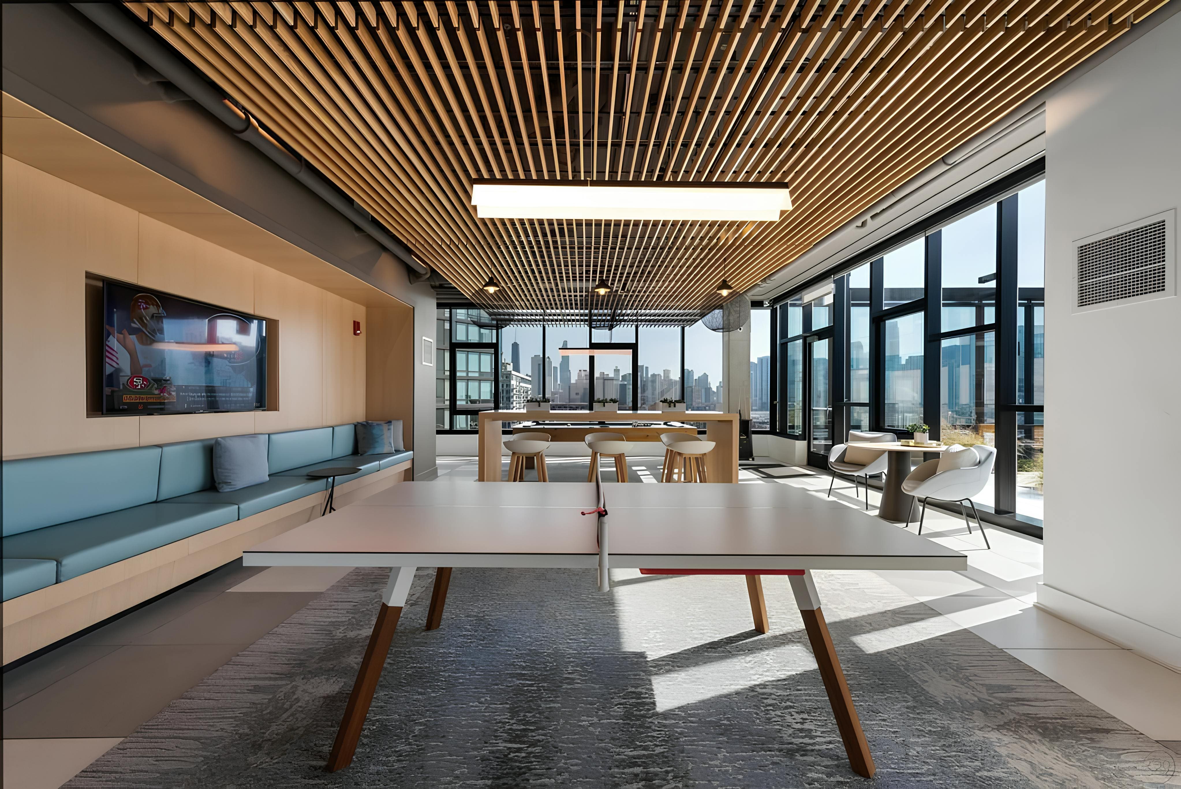 House Kinzie Chicago Chicago: Spacious 6-Bedroom Luxury Apartment with River Views, Chicago