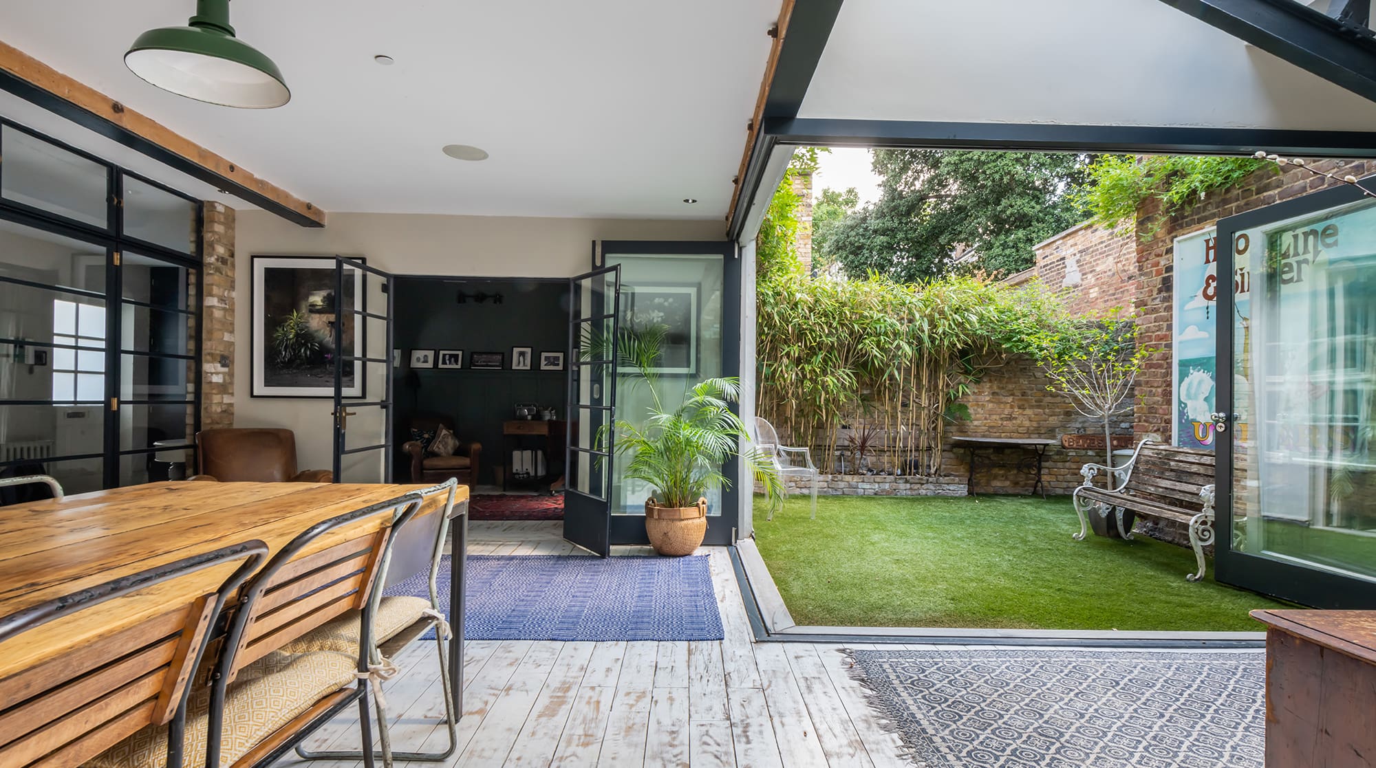 House Lavender Clapham: Luxury 4-Bedroom House with Enclosed Courtyard, Clapham