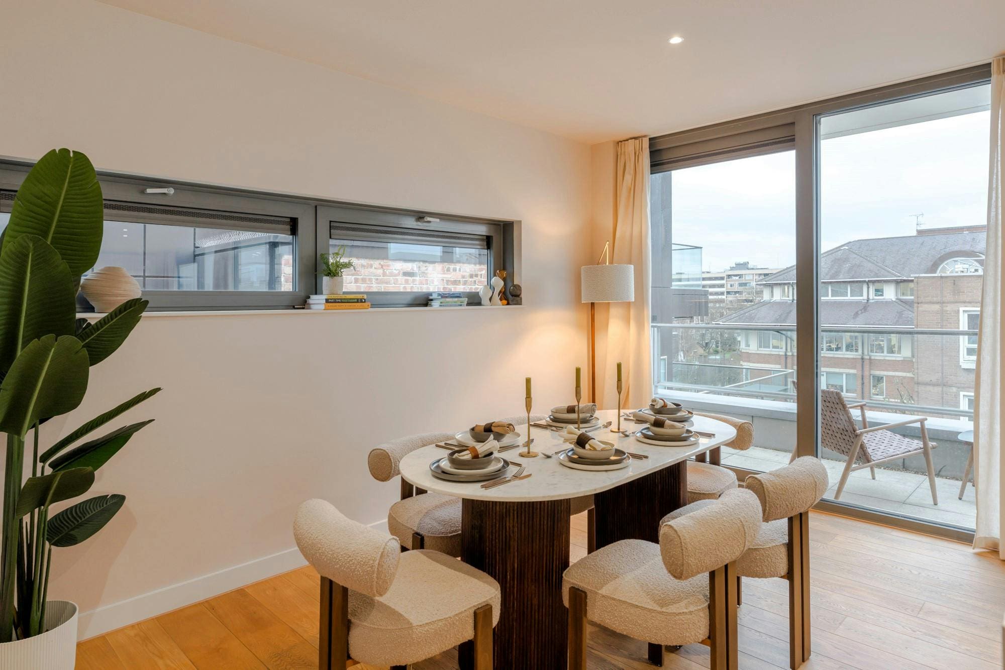 House Lumen Kings Cross: Chic 2-Bedroom Townhouse with Modern Features, Kings Cross