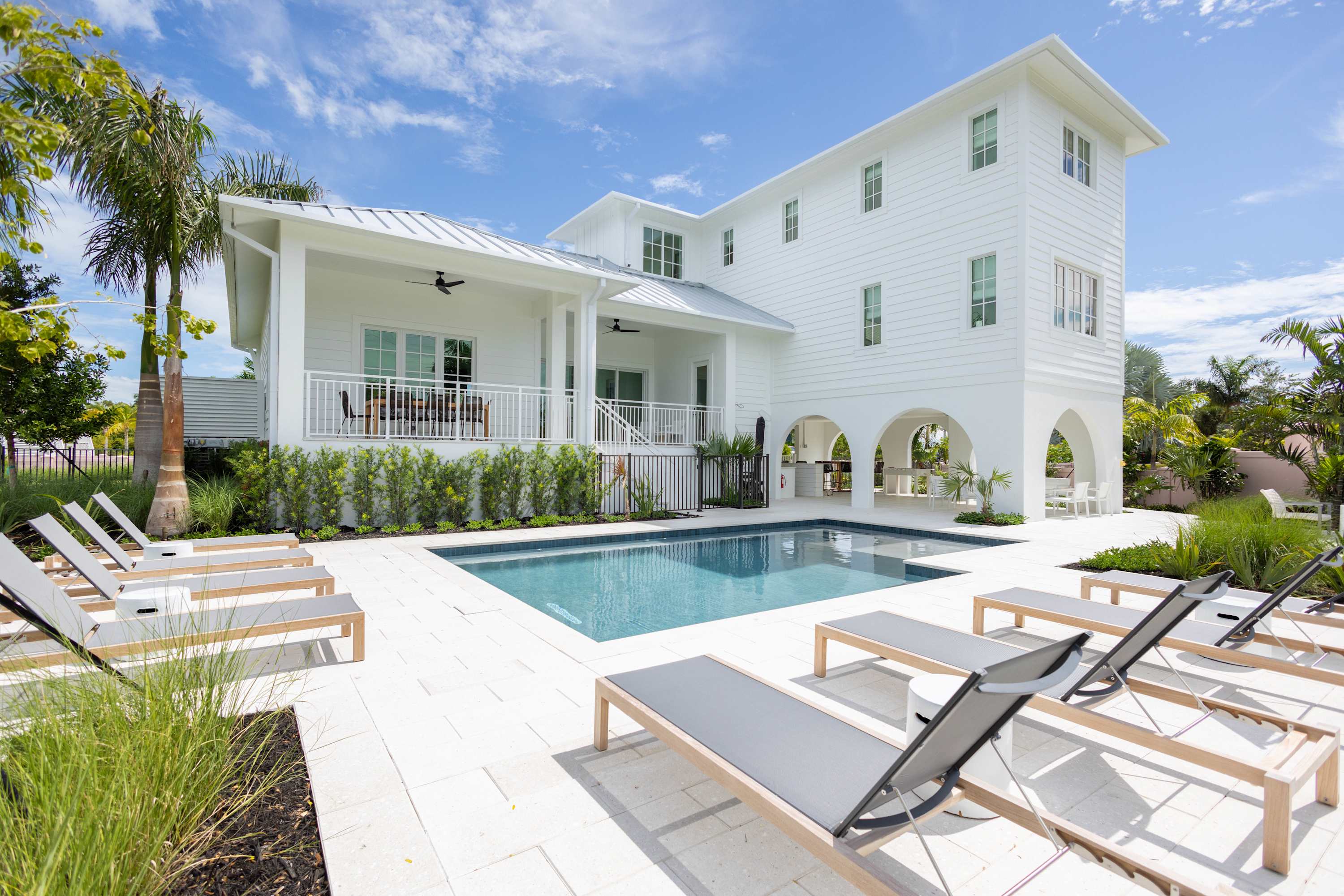 House Mahogany Key West Florida Keys 2: Luxury 6-Bedroom Villa with Seaview and Beach Access, Florida Keys