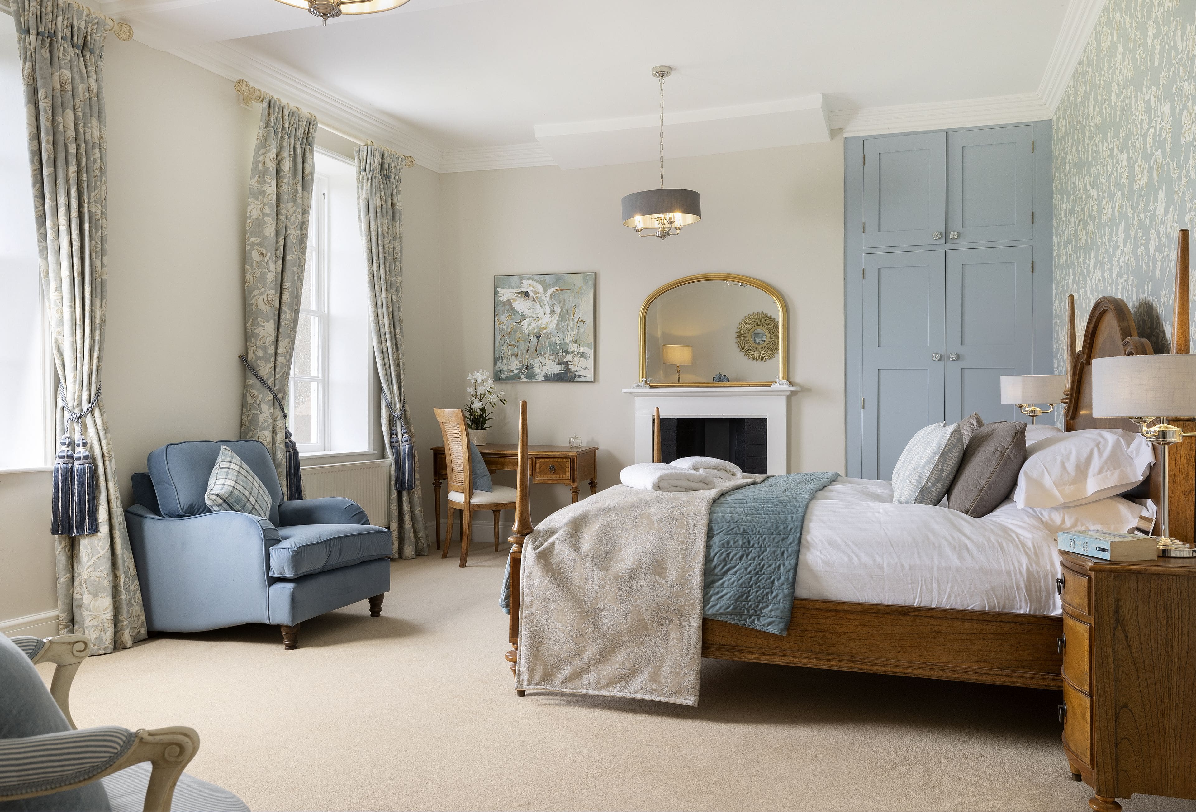 House Malvern Herefordshire: Expansive 10-Bedroom House Perfect for Large Gatherings, Worcestershire