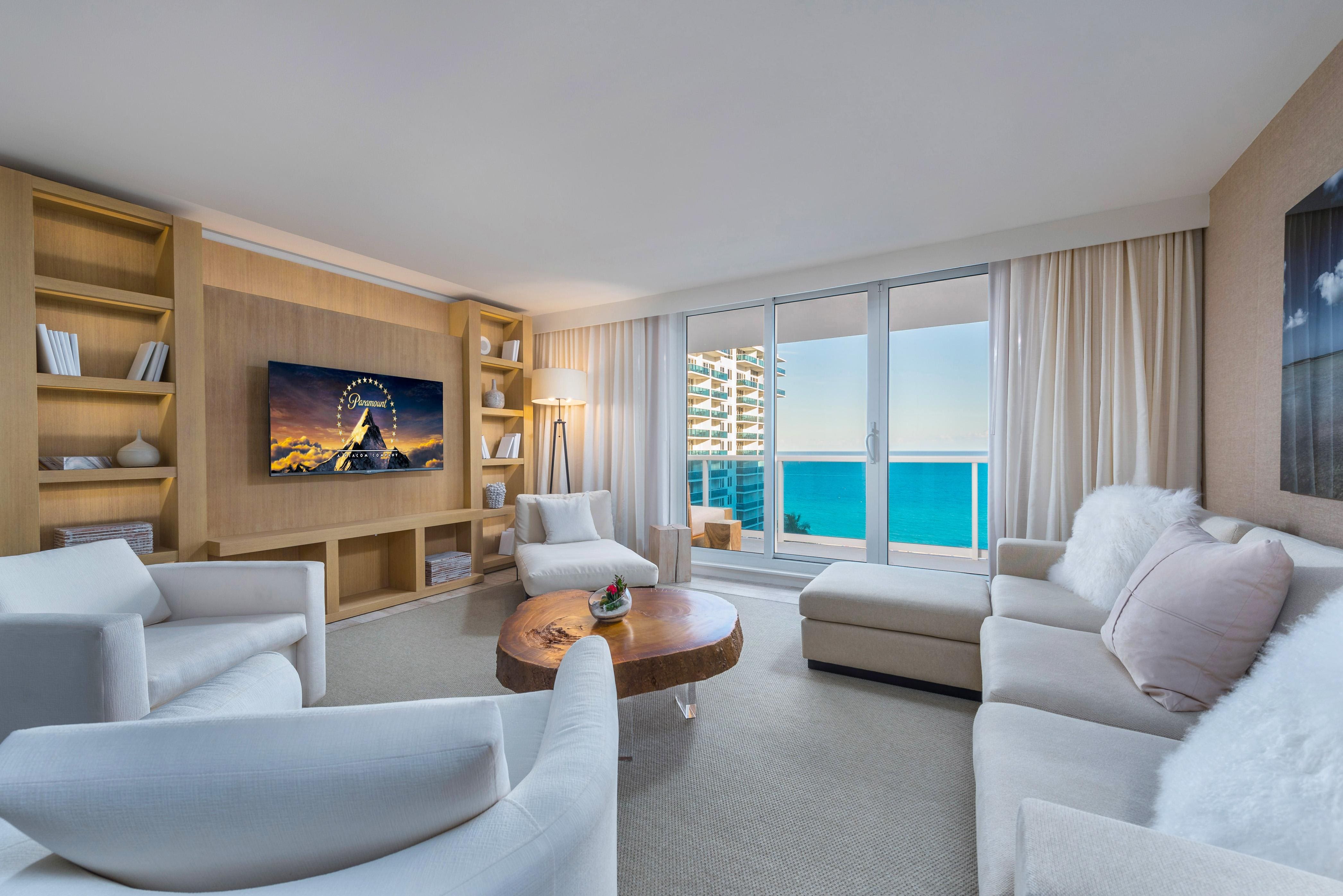 House Mangrove Miami Beach: Luxury 3-Bedroom Apartment with Seaview and Gym, Miami Beach