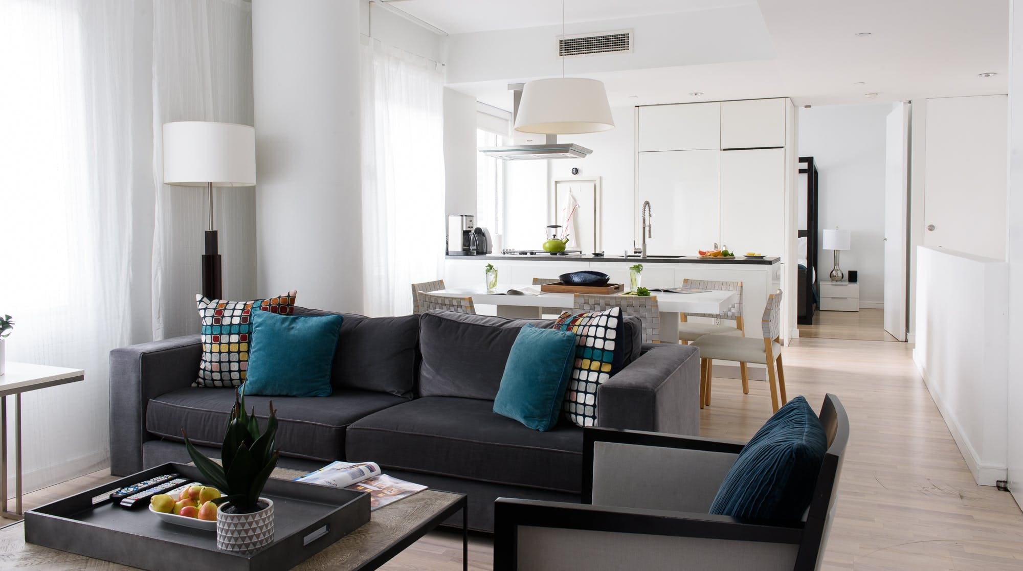 House Manhattan Midtown: Elegant 4-Bedroom Apartment with Stunning Views, Midtown NYC