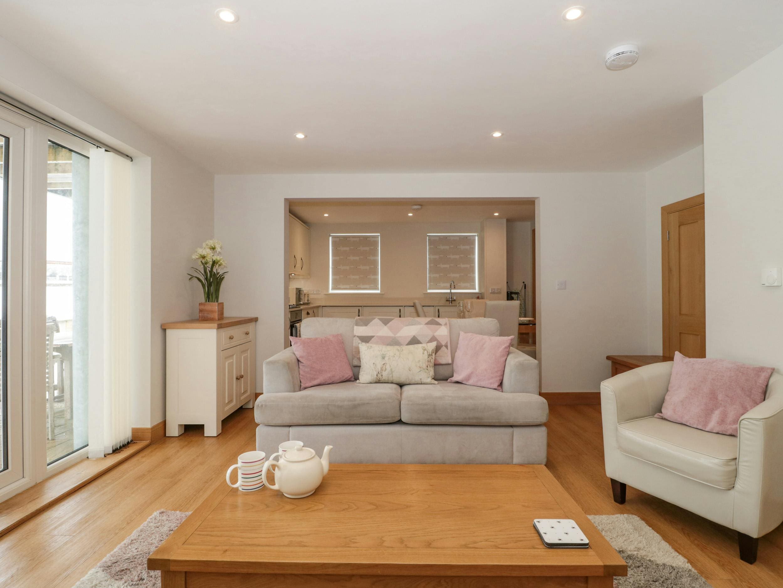 House Mendip Somerset Somerset: Luxury 2-Bedroom House with Scenic Views, Somerset